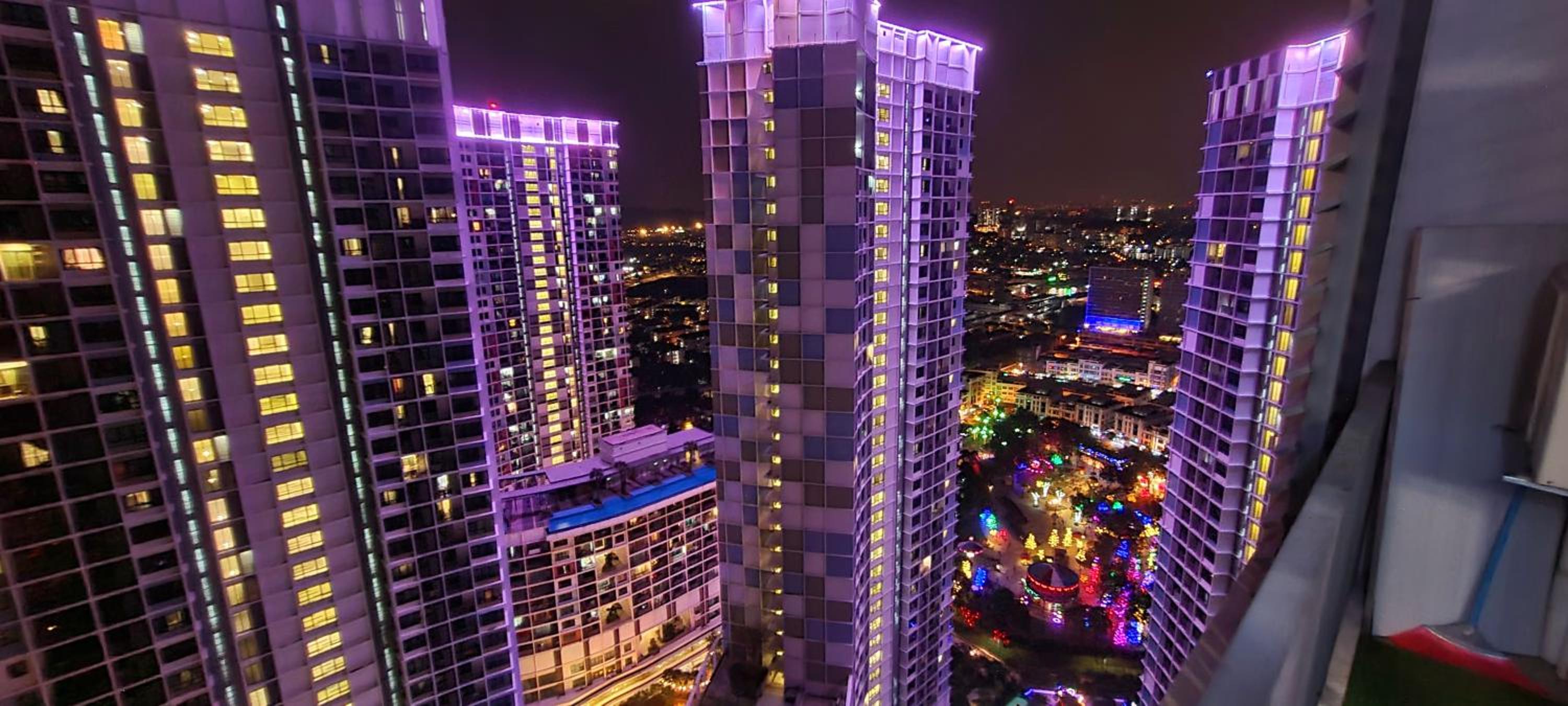 HostaHome Suites at I-City, Central Mall view 5