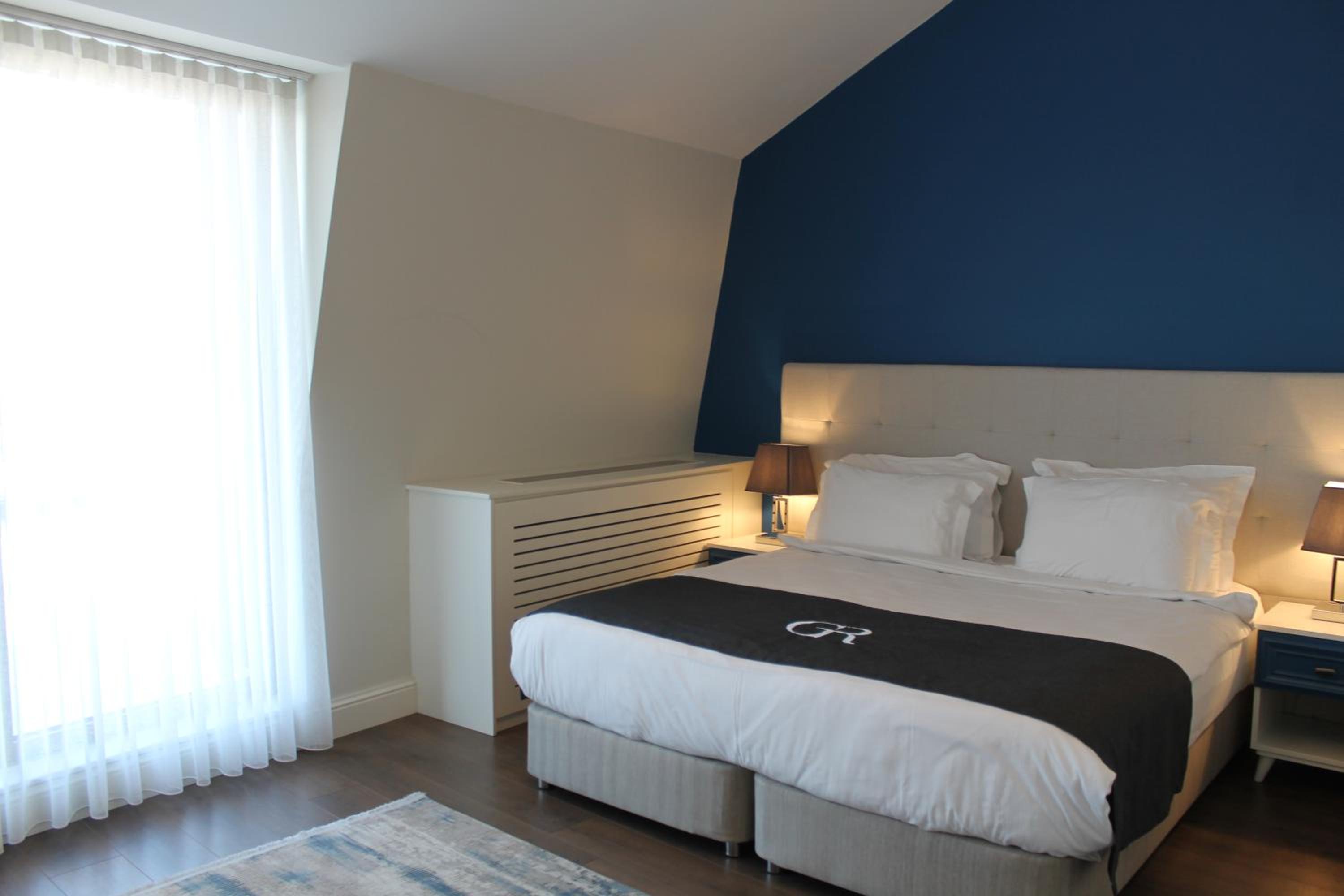 Garlon Residence - Image 114