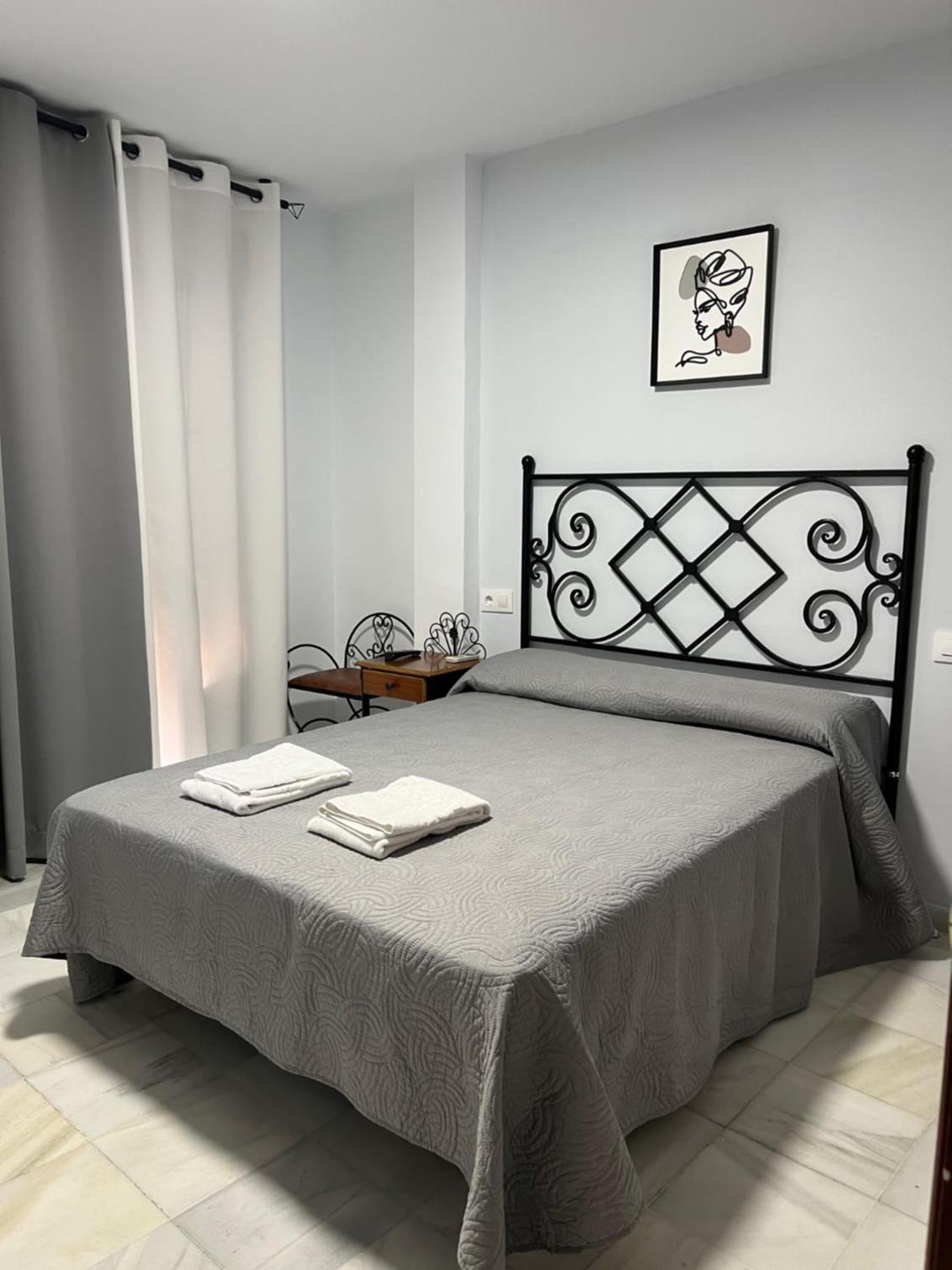 Hostal Almanzor