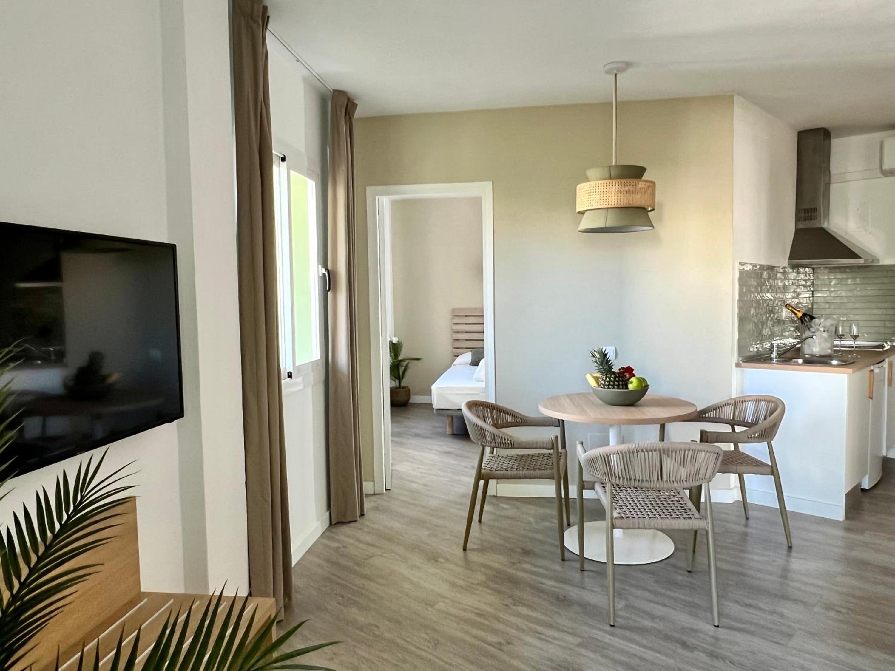 The Palm Star Ibiza - Adults Only