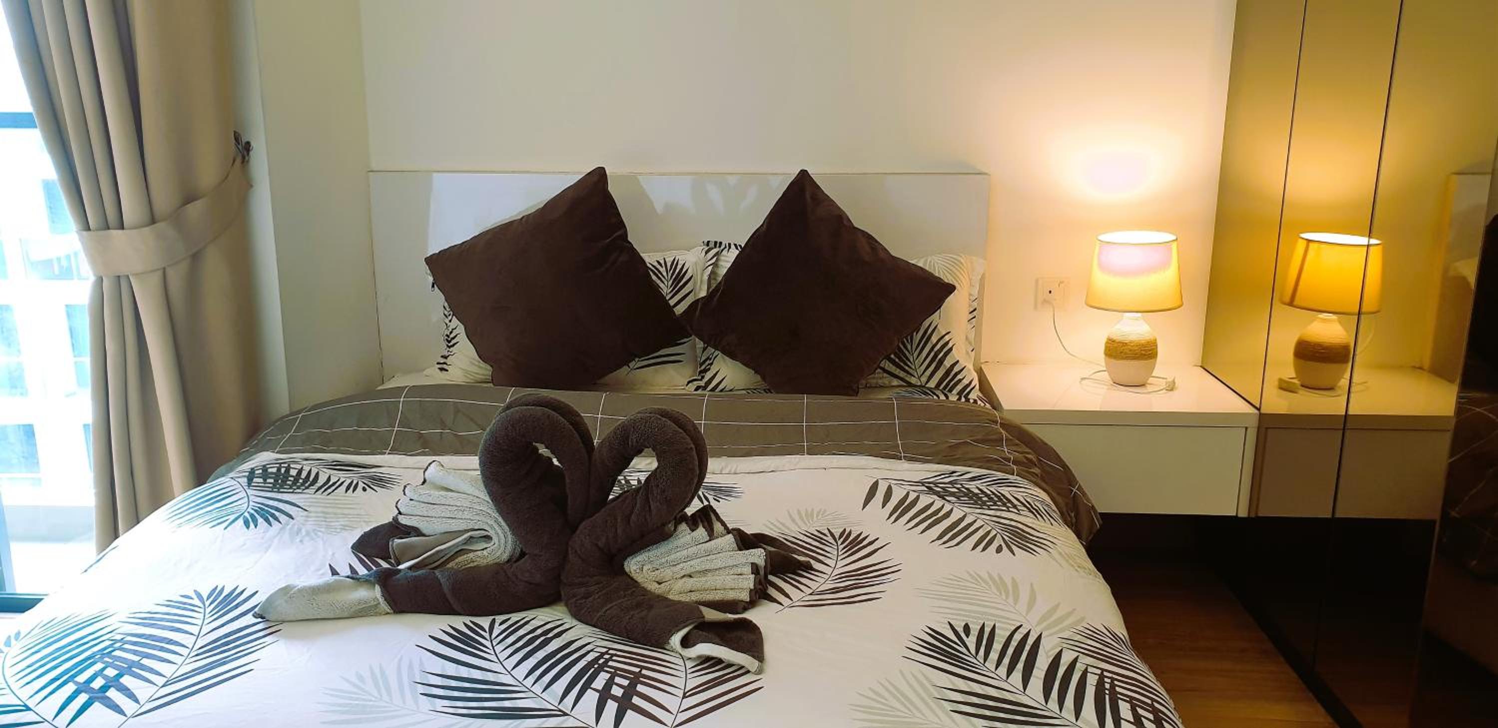 Eshue Designer Suites @ Simfoni Towers