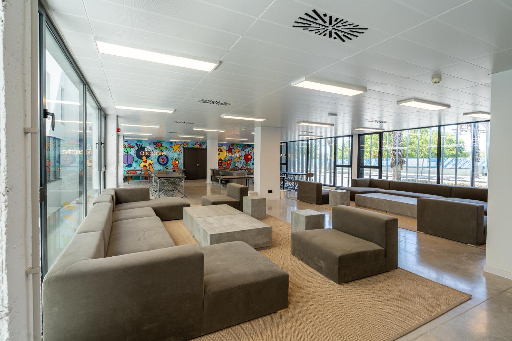 lounge