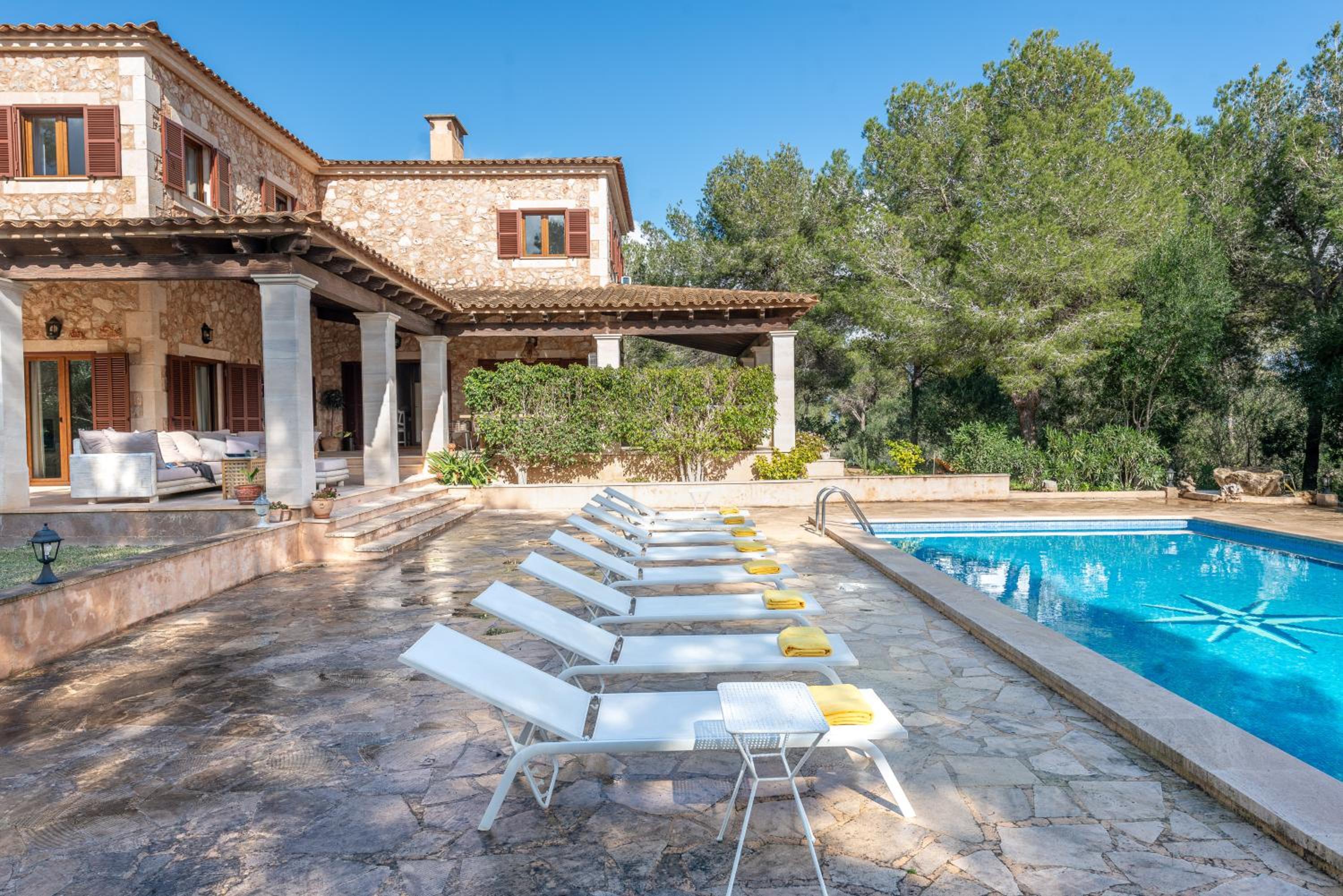 Lujosa VILLA ES PUIG DE PORTOCOLOM