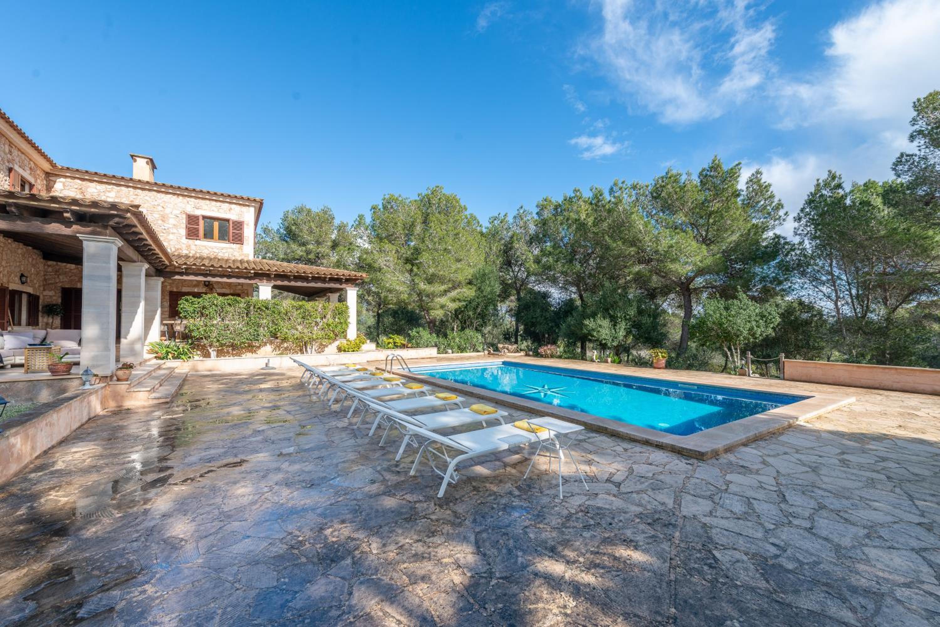 Lujosa VILLA ES PUIG DE PORTOCOLOM
