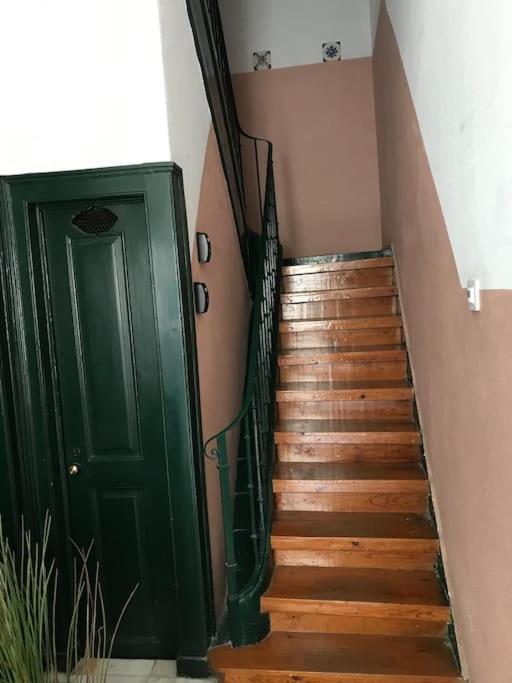 NEW Cosy & Charming Apartment in Campolide - 3A view 4