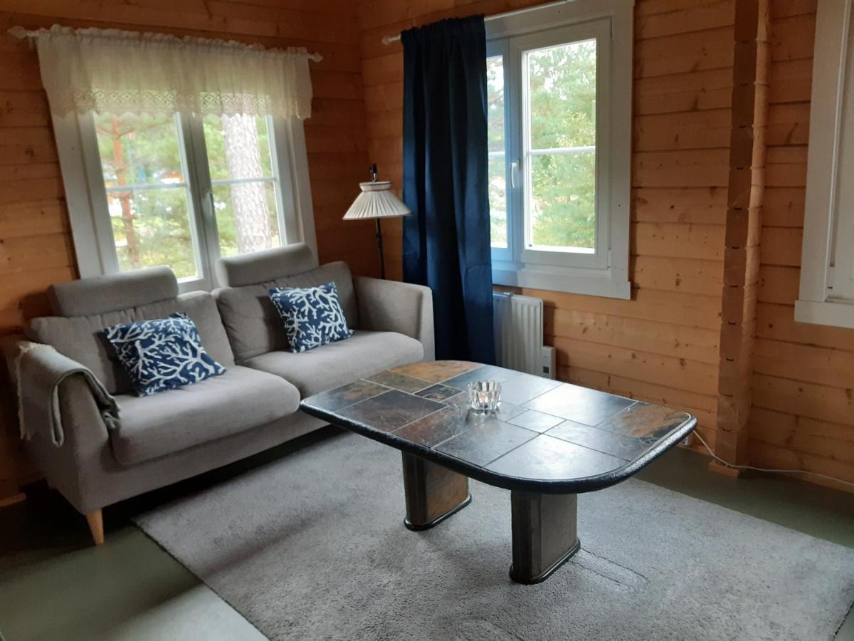 Fröya Timber Cottage view 3