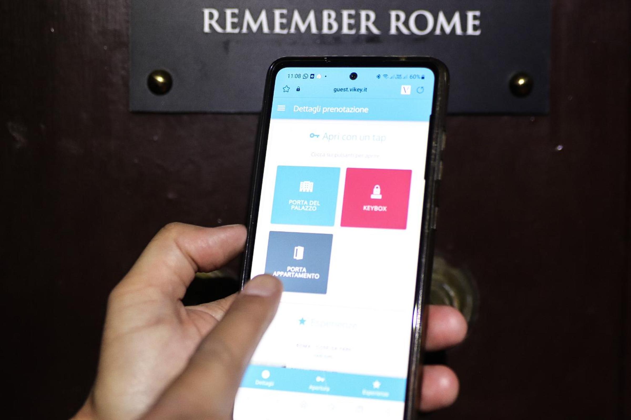 Amalia Suites by Remember Rome