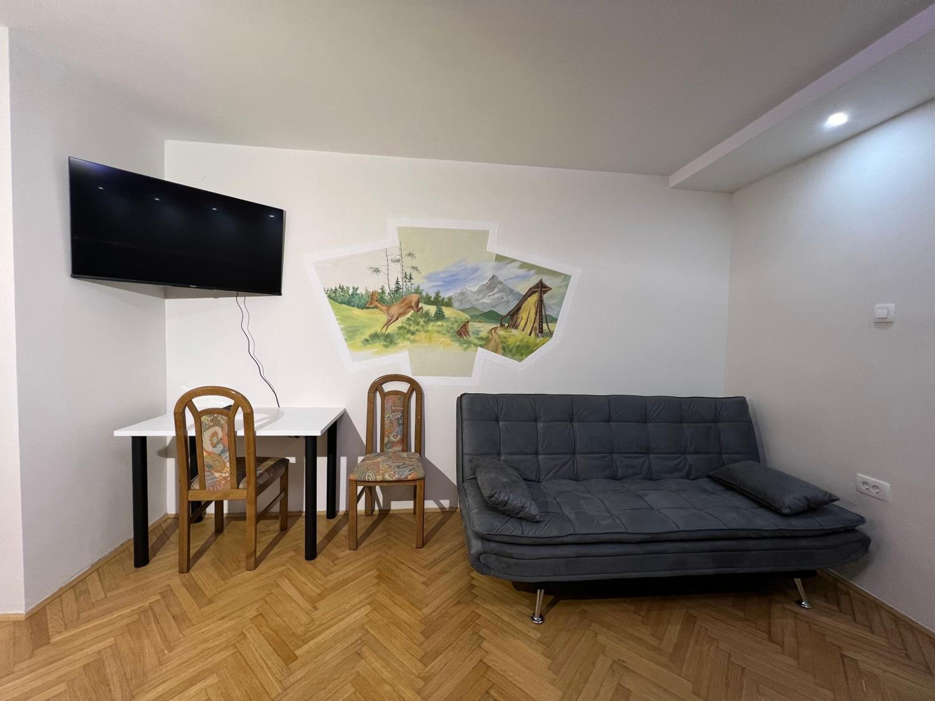 Mici's Apartments view 5