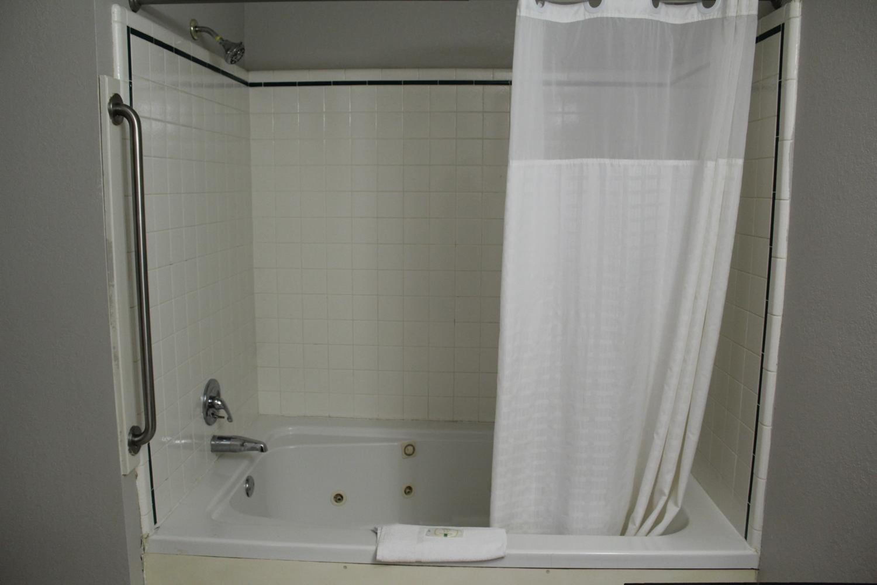 Photo 42