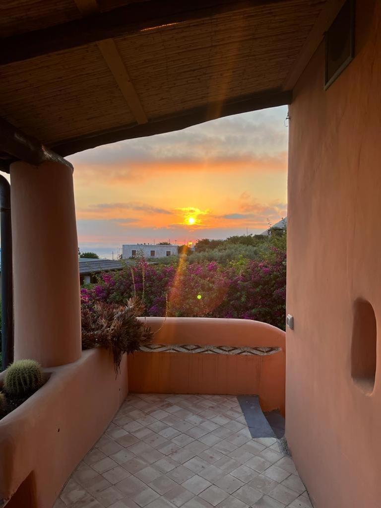 Villa Egea, elegante villa Eoliana dell'800 immersa in un curato giardino photo 2