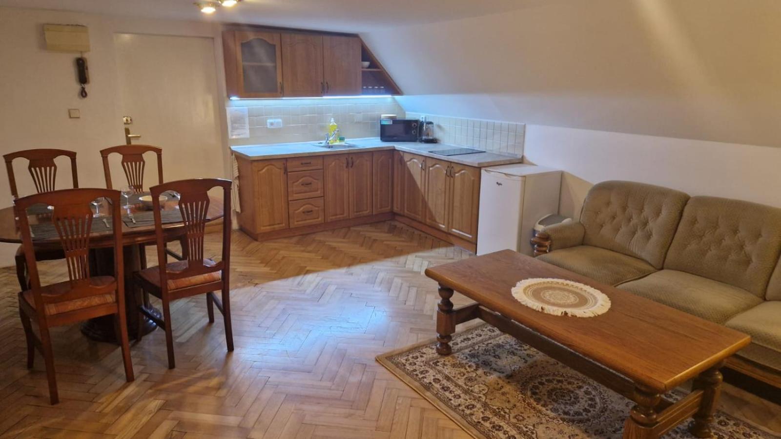 Old Town Home Prague Apartments - Just steps from Old Town Square