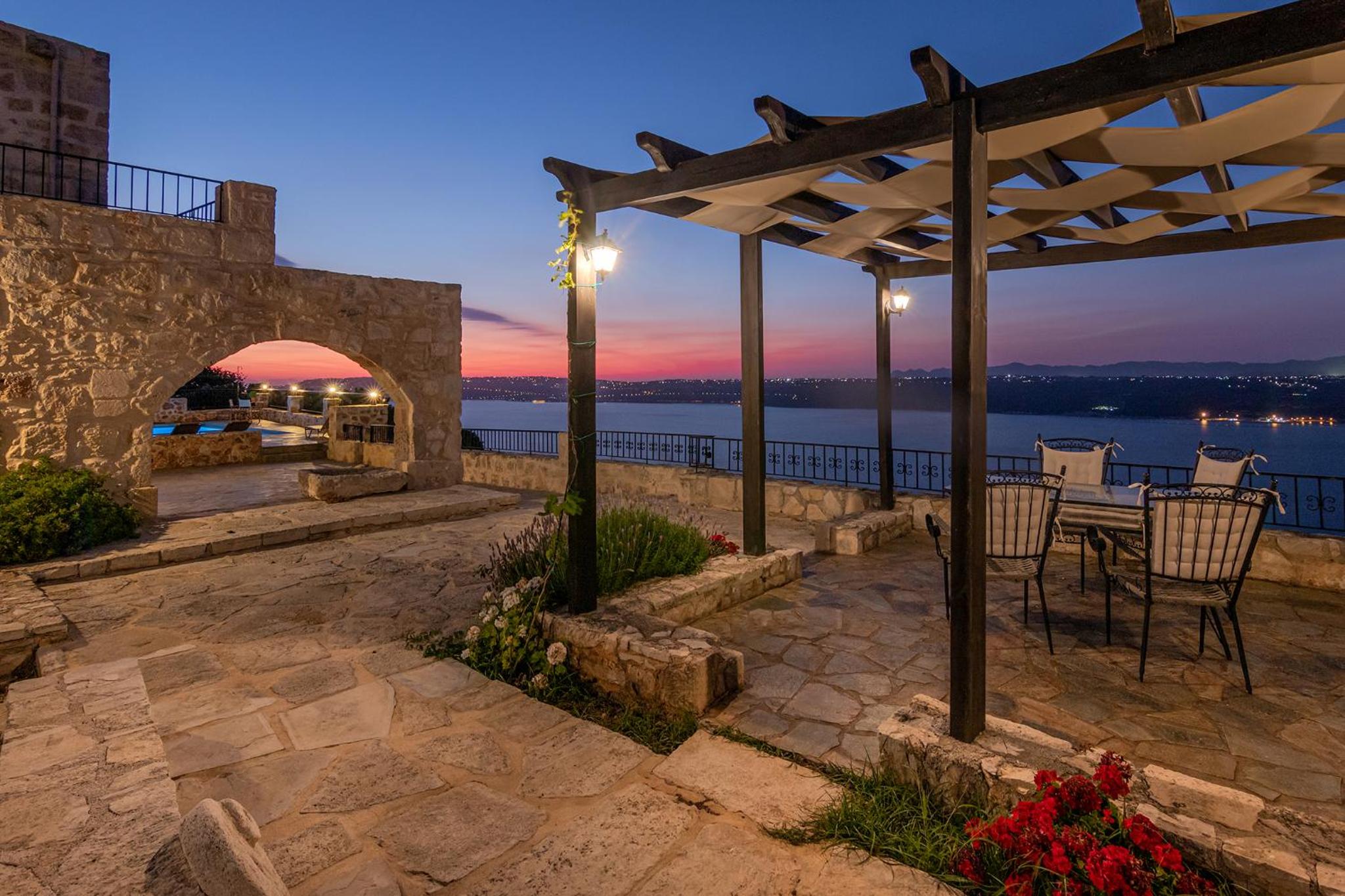 Villa Thea in Aptera view 3