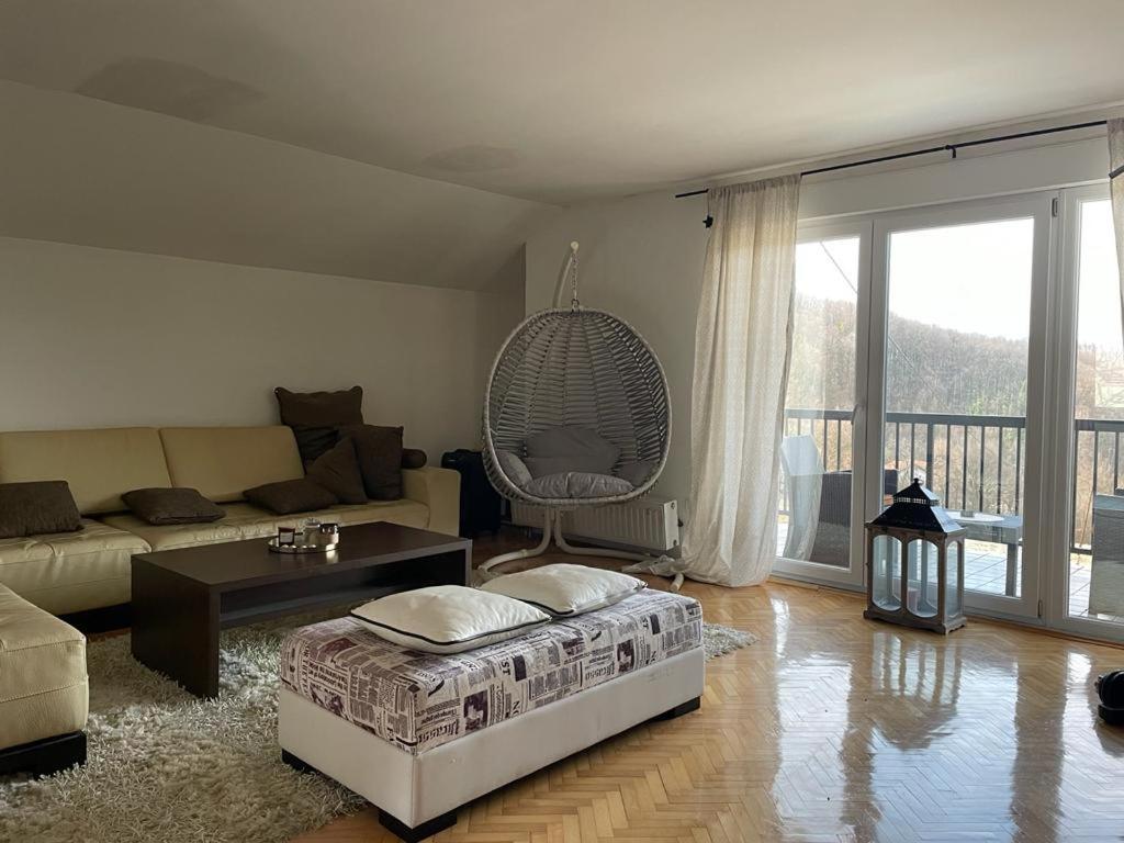 Lexor Holiday Home