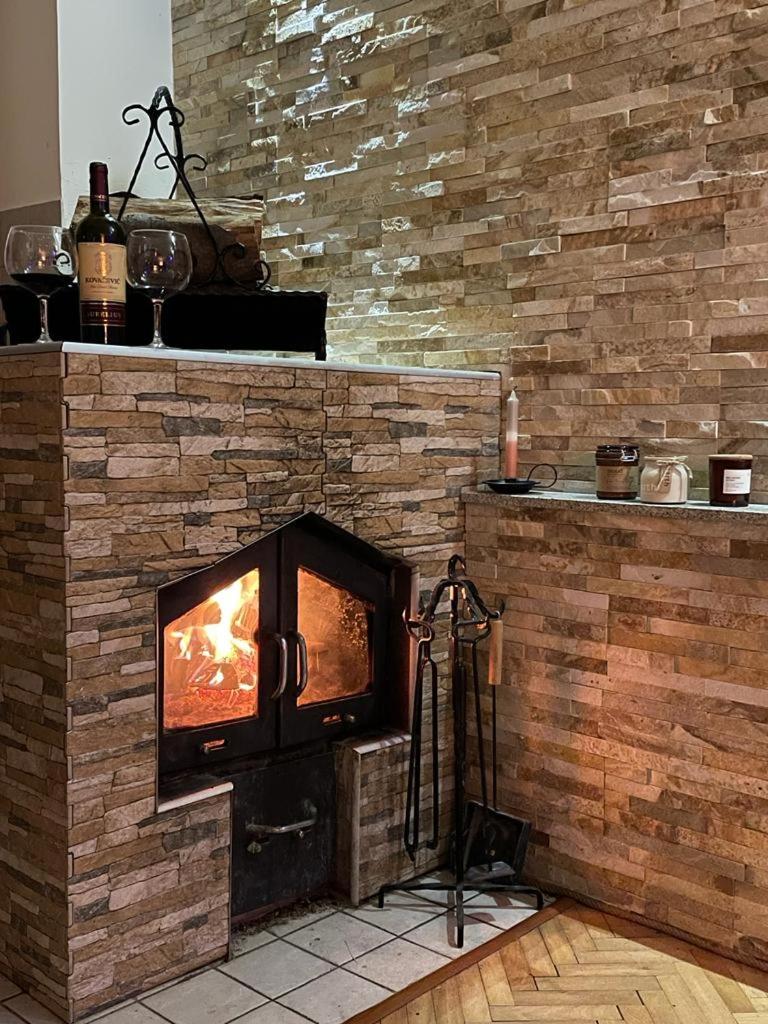 Lexor Holiday Home