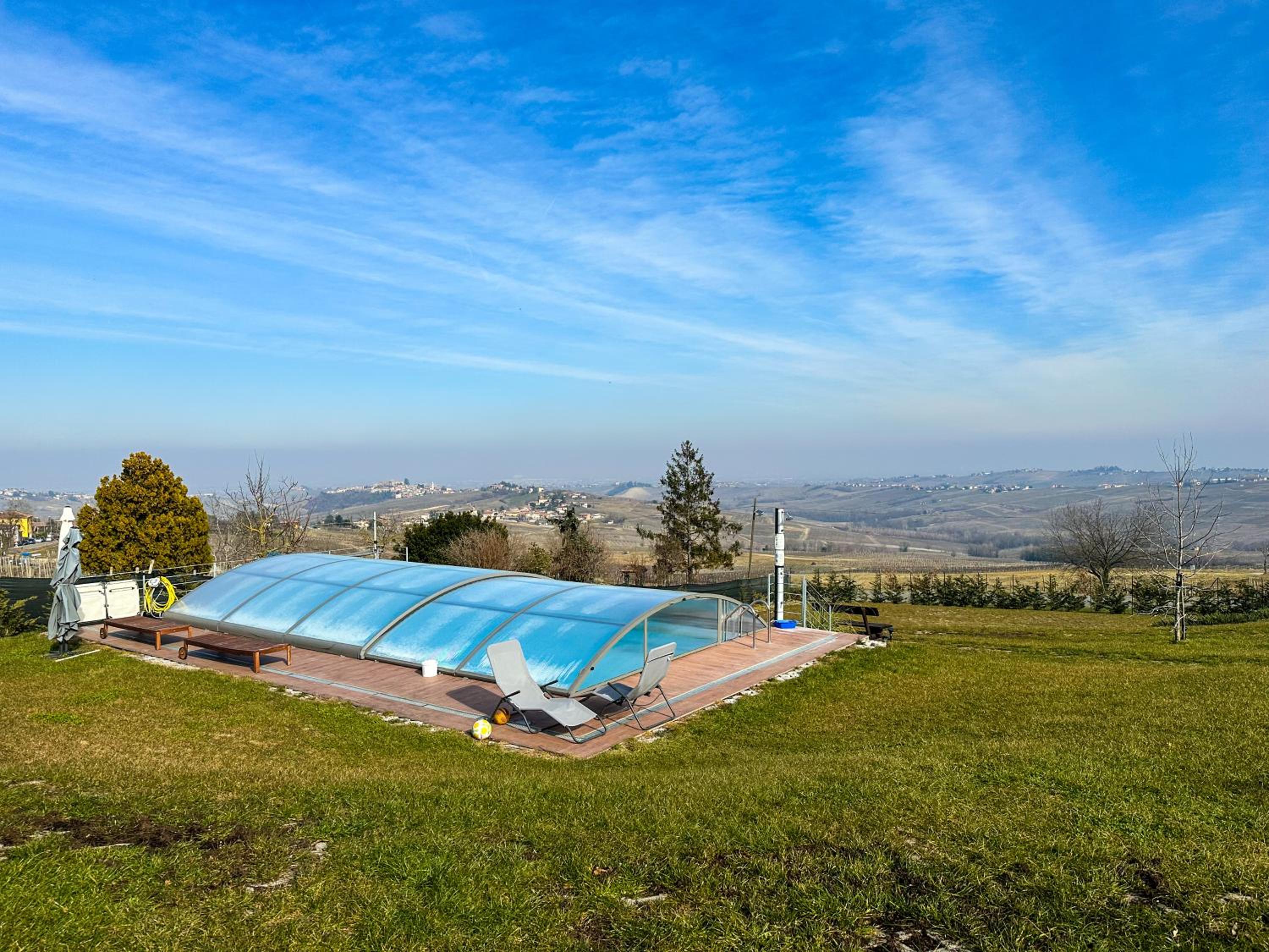 CASA VACANZA CON PISCINA,AREA GIOCHI BAMBINI. view 5