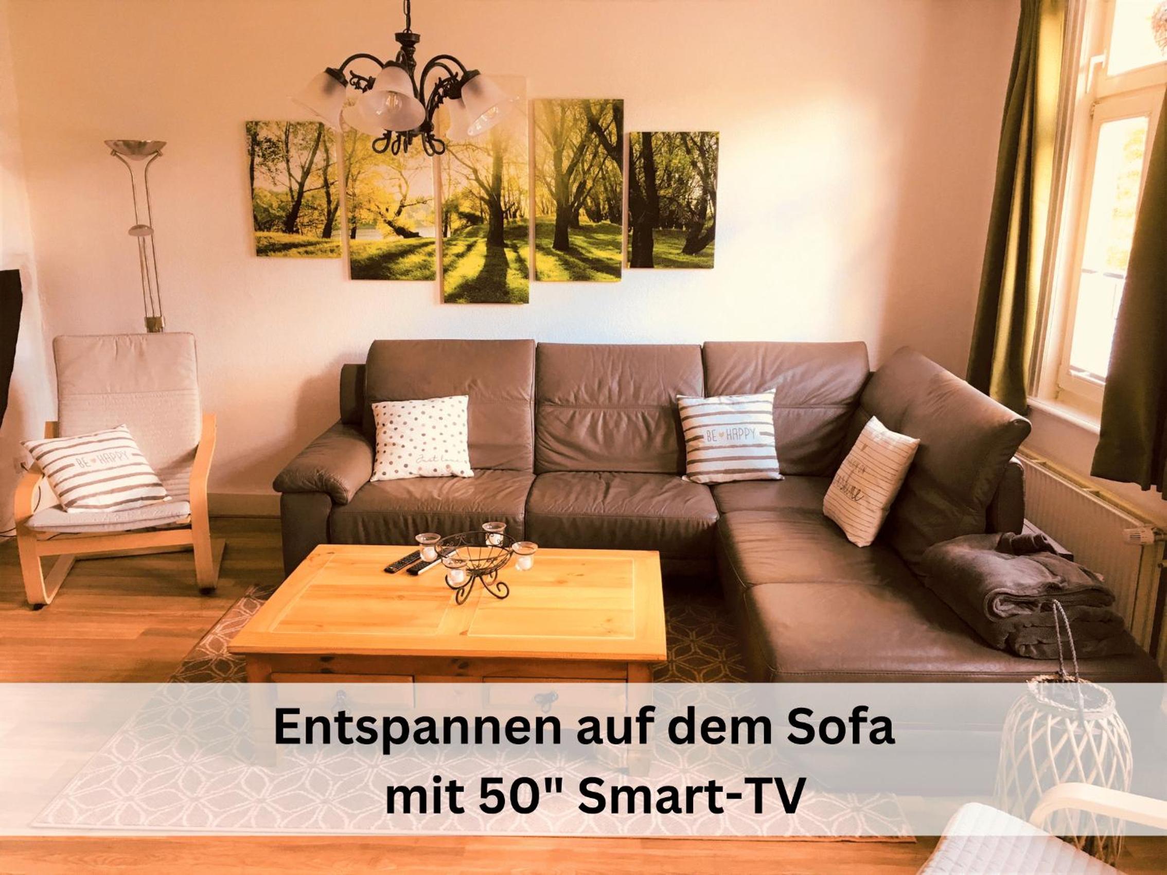 Ferienhaus Pape - 300m2, 17 Betten - mit großem privatem Garten, Pool, Dart, Sauna-, Grill- und Spielbereich - Ideal für Familien