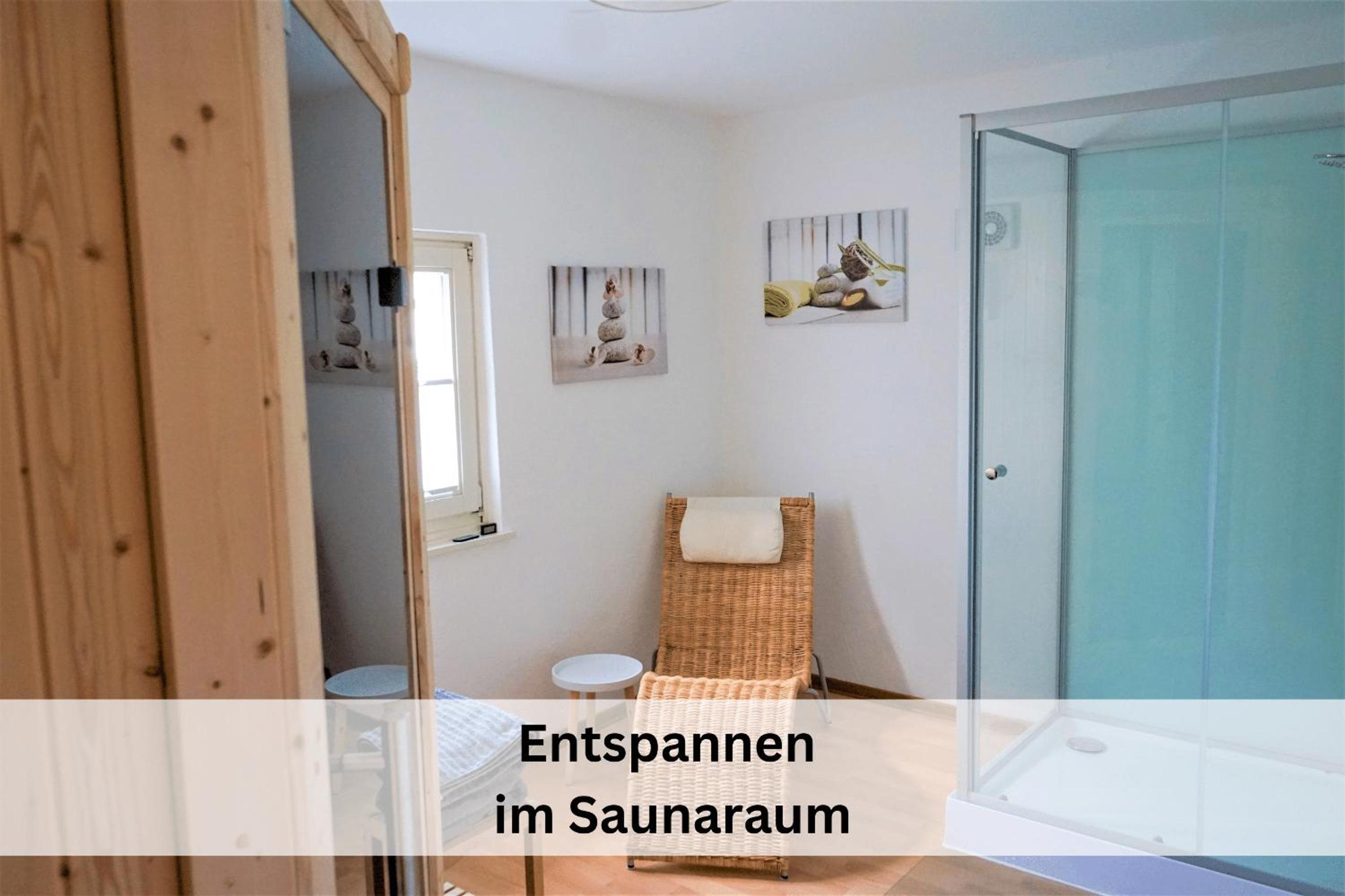 Ferienhaus Pape - 300m2, 17 Betten - mit großem privatem Garten, Pool, Dart, Sauna-, Grill- und Spielbereich - Ideal für Familien