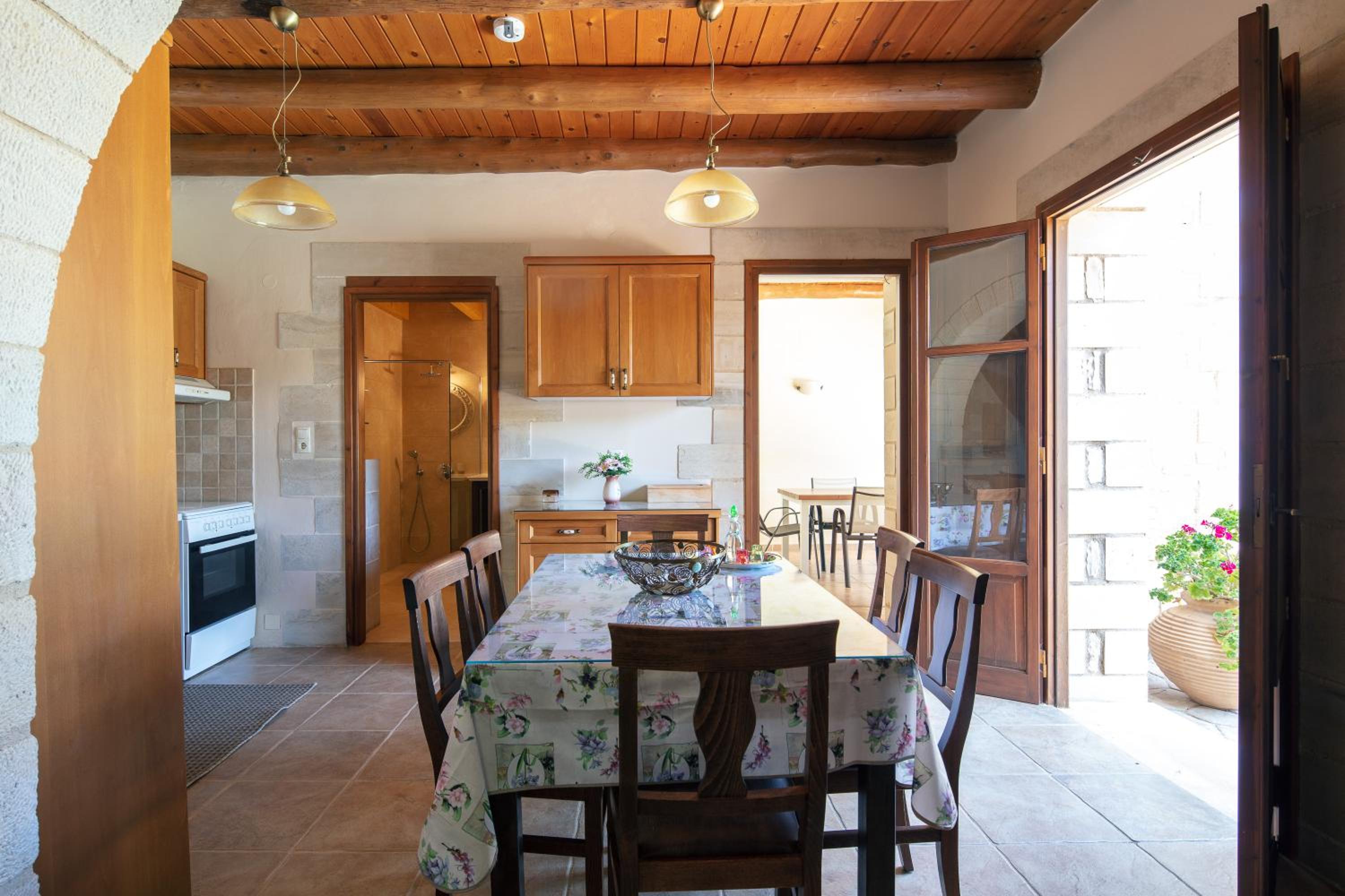 Vederi Estate