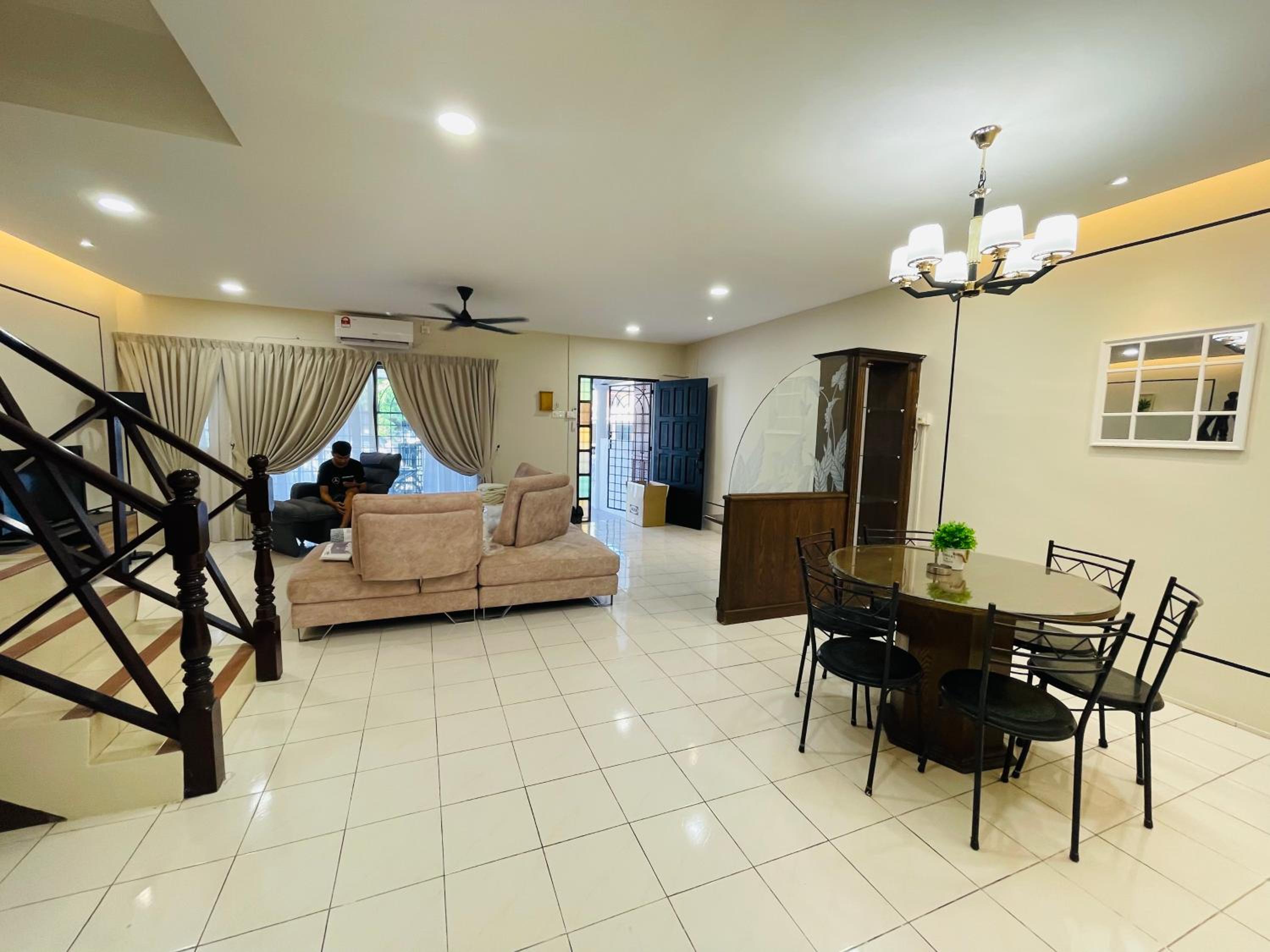 Ipoh 42 Symphony 12pax 4Bedroom 3bathroom 3carpark photo 4