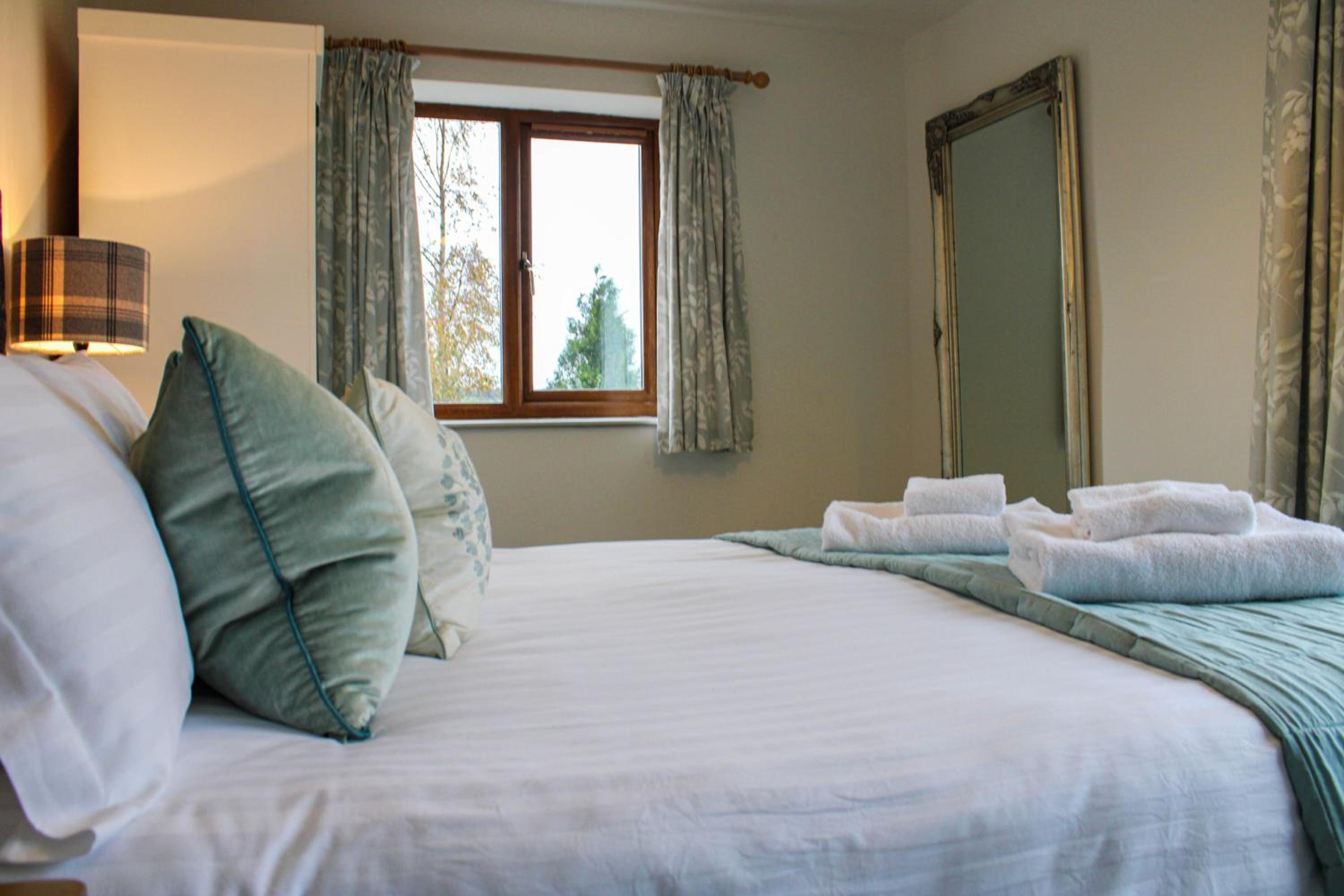 Bedw Barn view 4