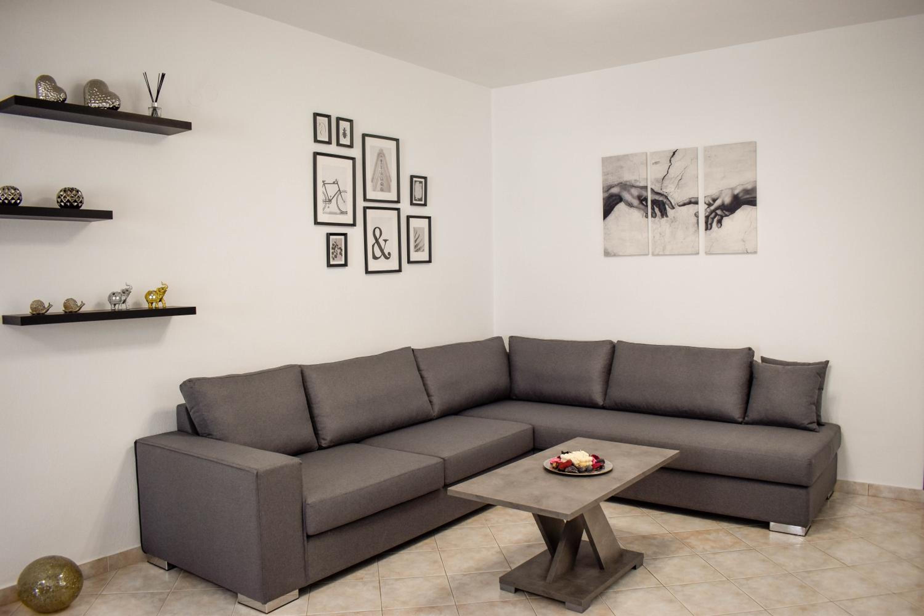 ATHOS APARTMENT