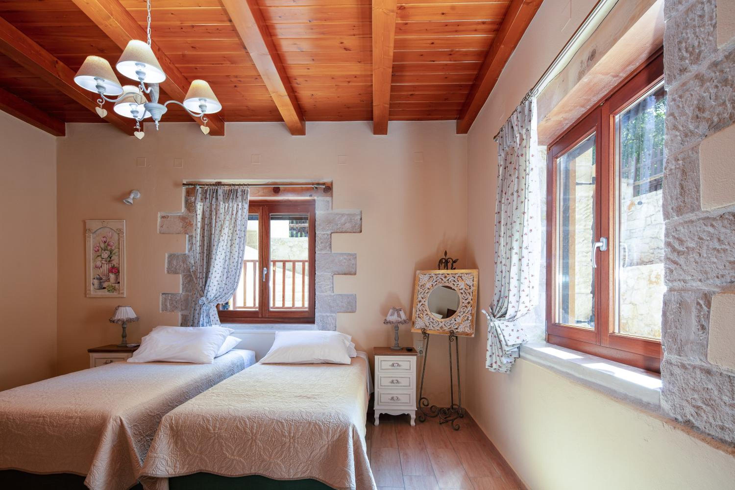 Vederi Estate