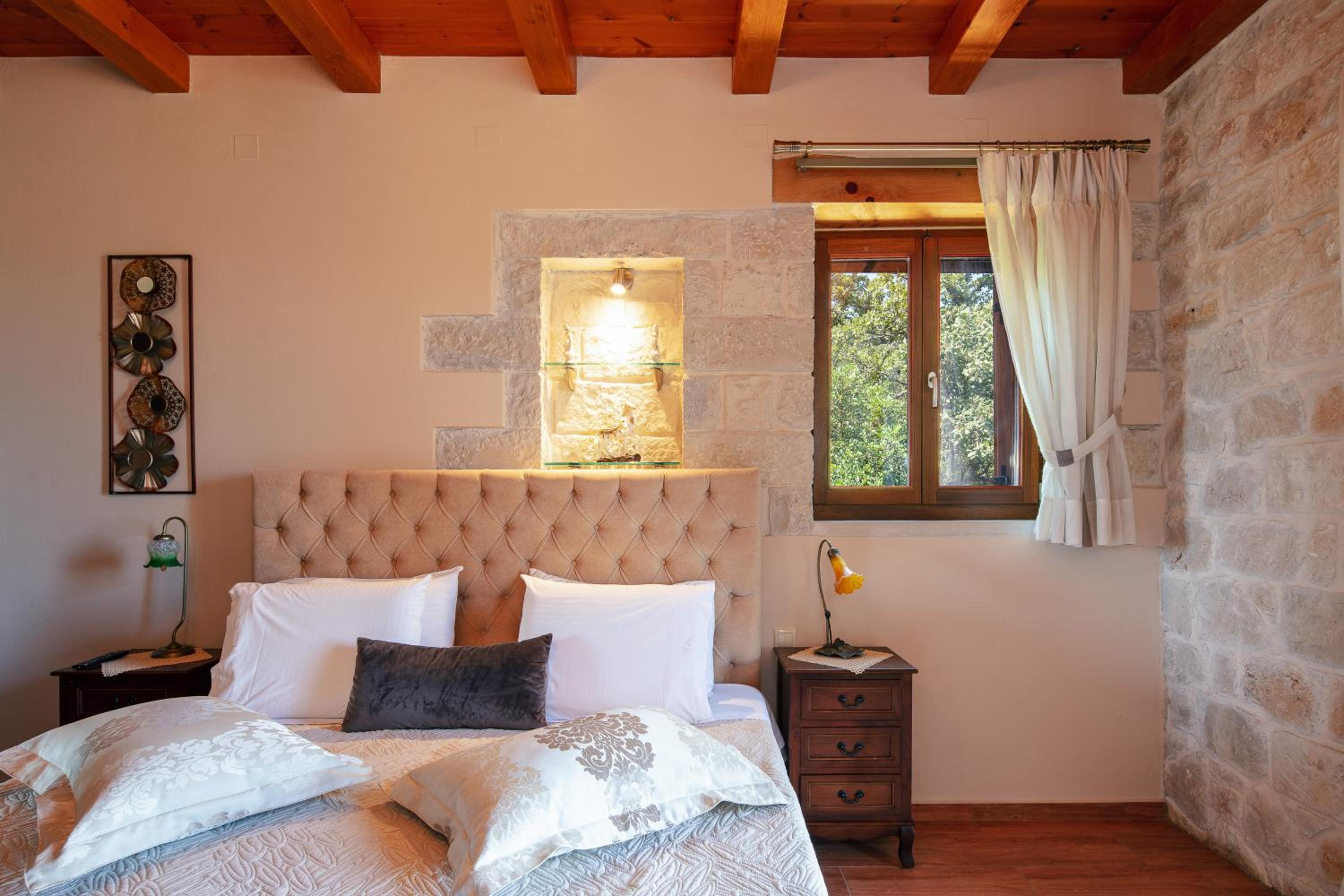 Vederi Estate