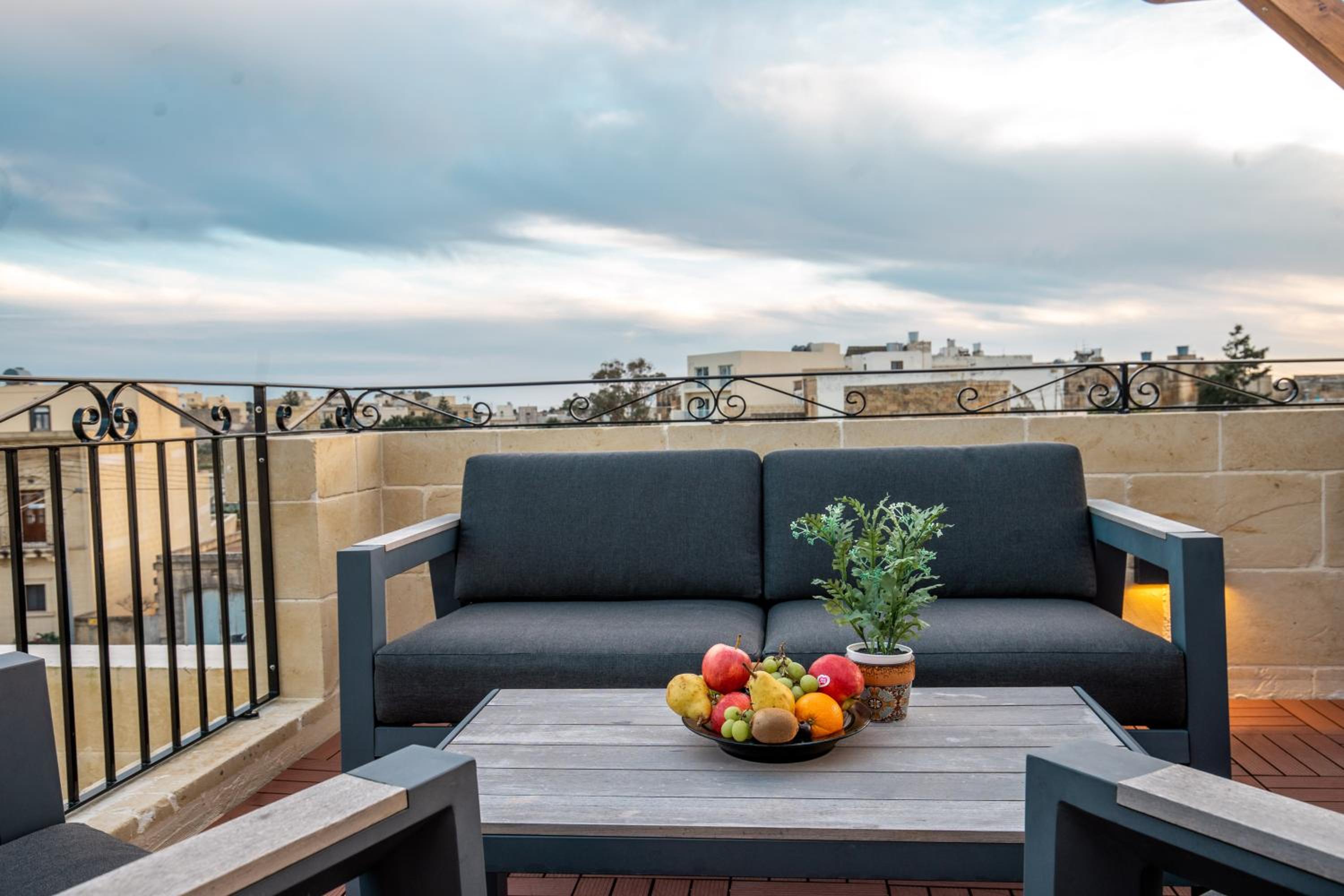 Narcisa - Luxury 3BR Traditional House with Pool, Cinema & Hot Tub view 5
