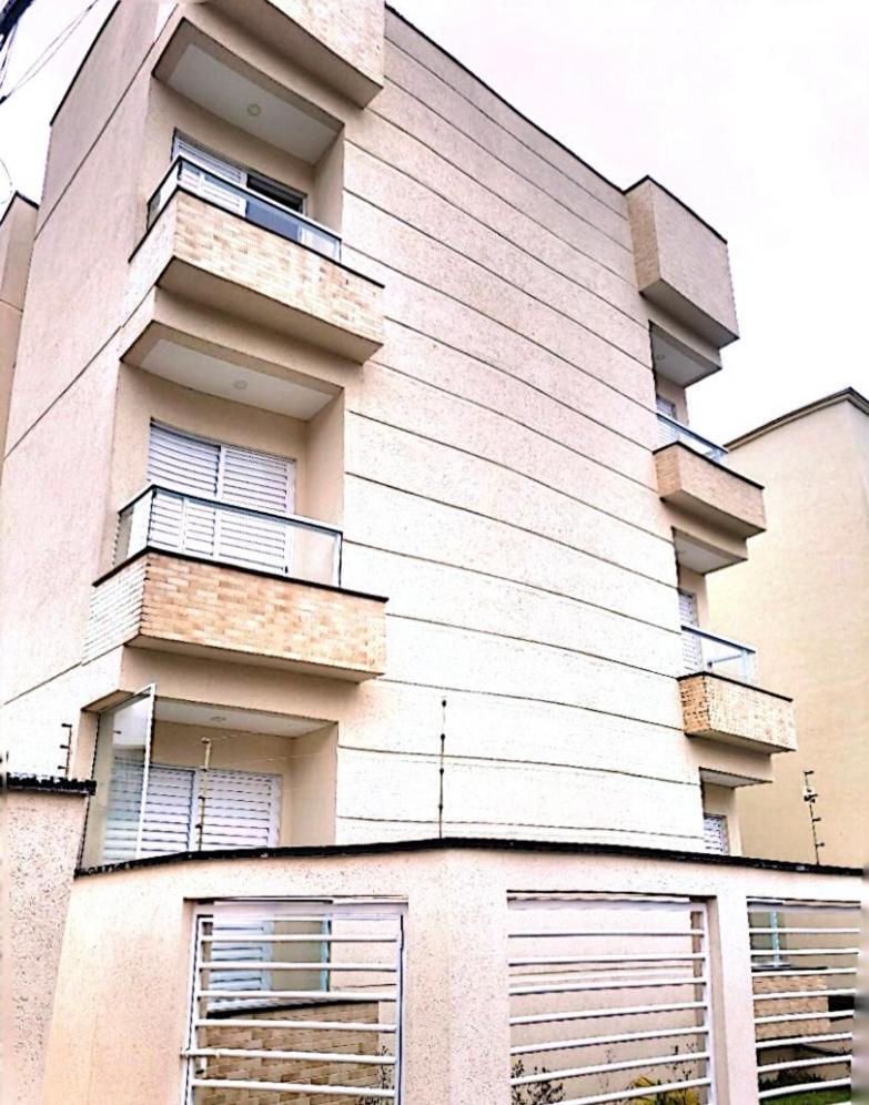 Hotel Apto 2o andar novo 2 dorm - próximo ao centro - Image 1