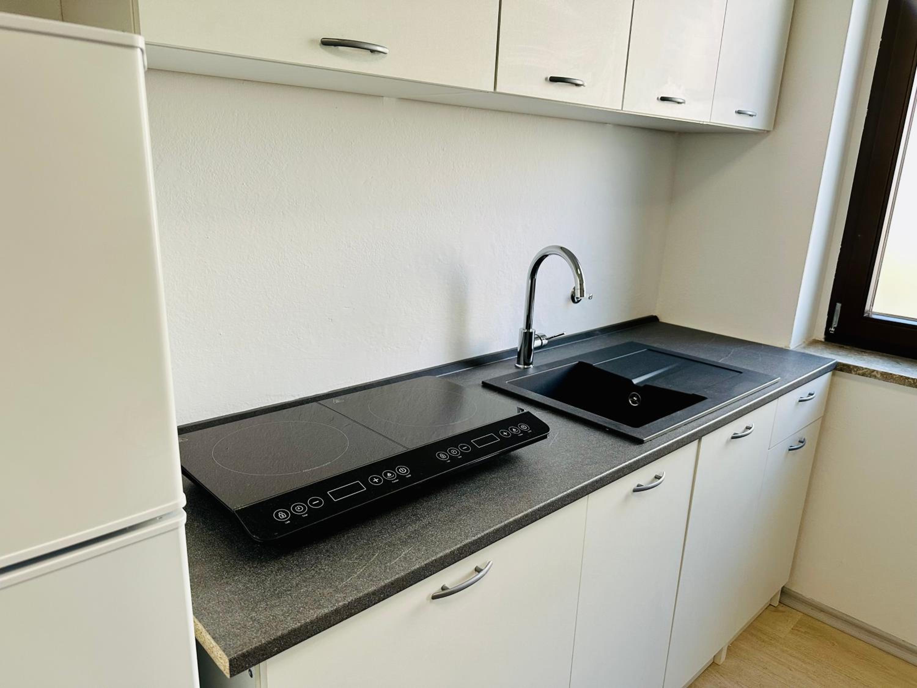 Pinny Apartment