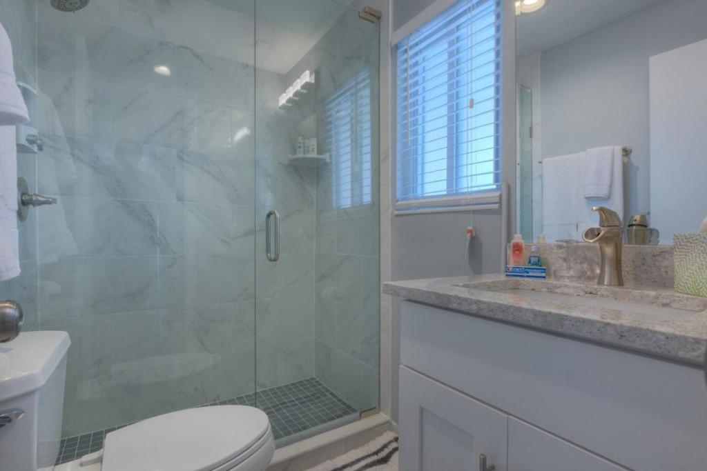 Once Upon A Tide Oceanview Condo Pet Friendly view 3