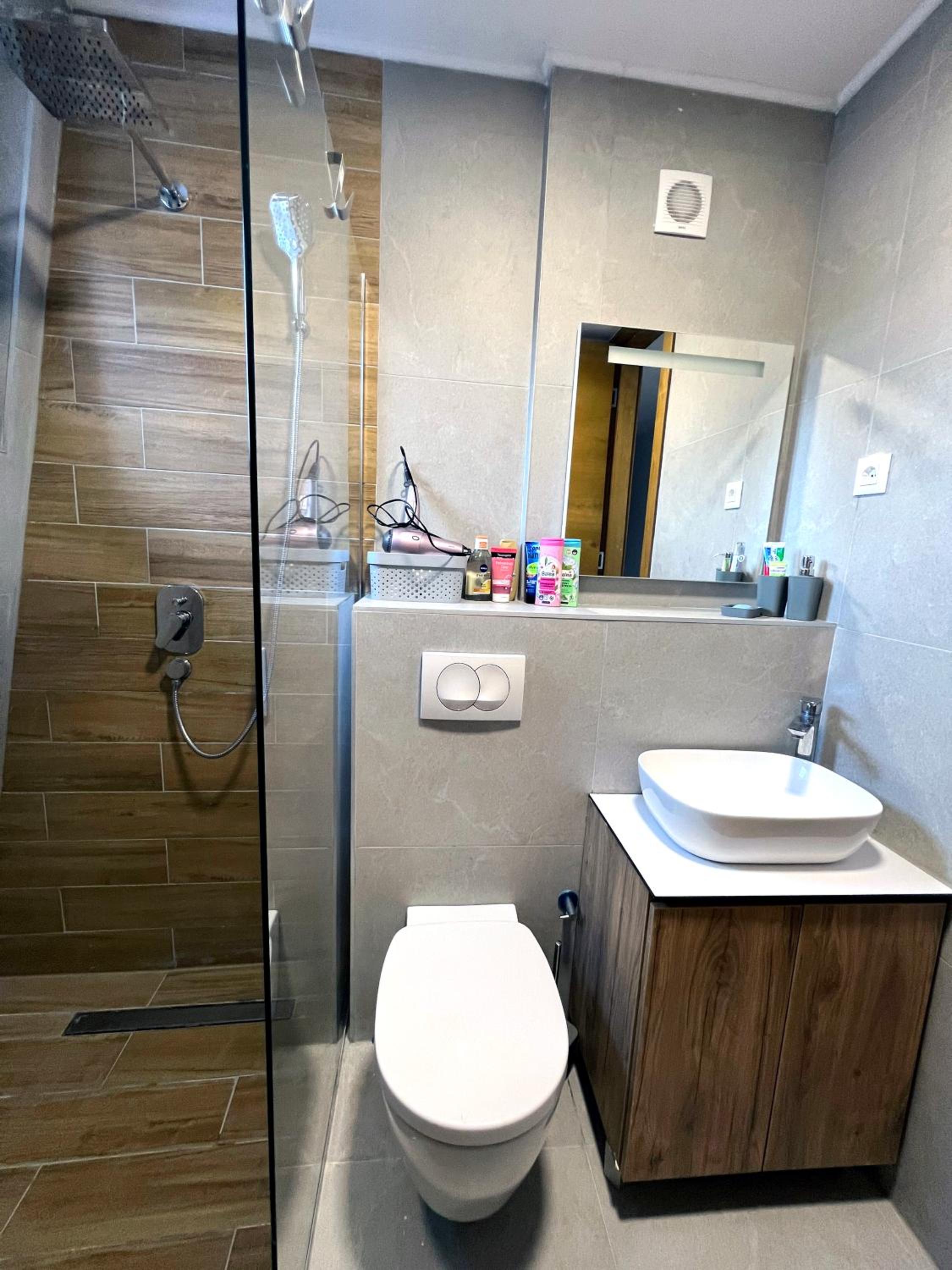 Apartman LENA