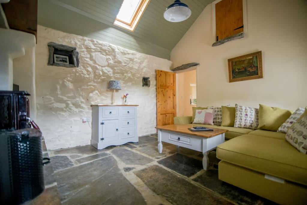 Fermoyle Properties Carleys Cottage view 5