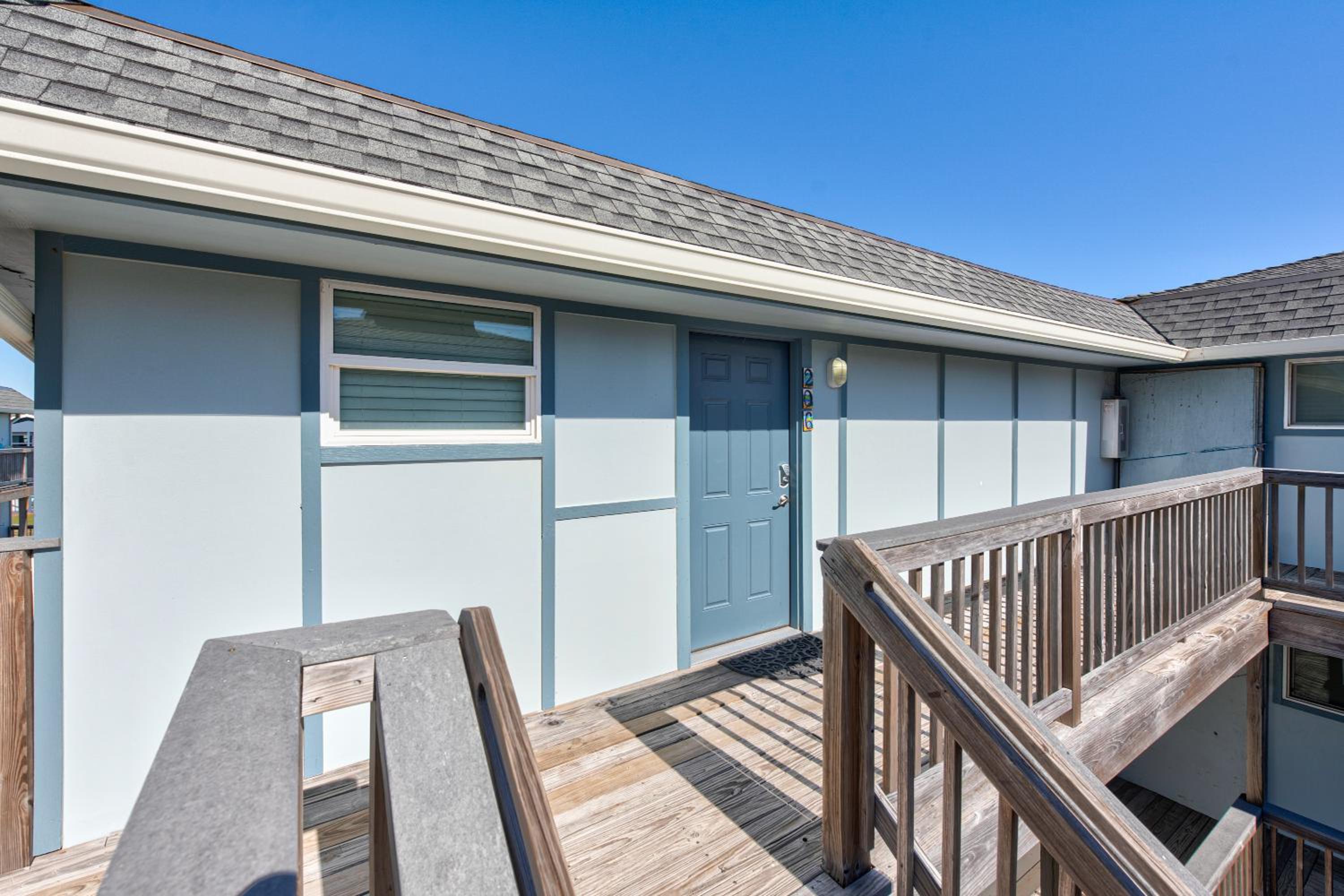 Alexandra by the Sea BH206 view 4