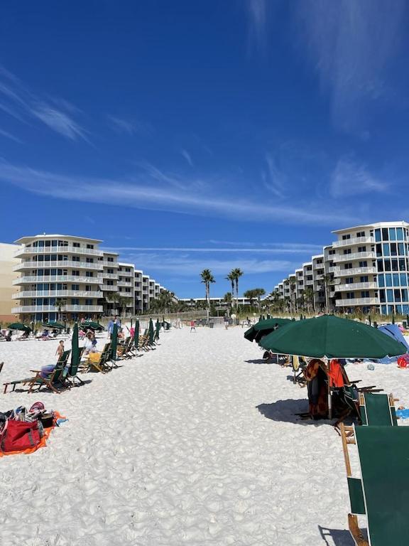 Hotel Waterscape White Sands