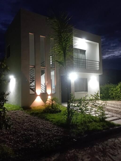 Hermosa casa vacacional en Condominio campestre
