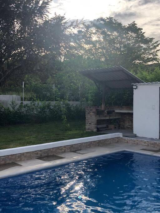 Hermosa casa vacacional en Condominio campestre