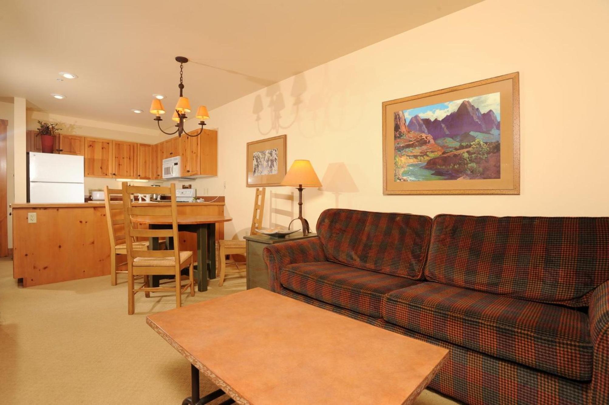 Expedition Station Condos by Vail Resorts
