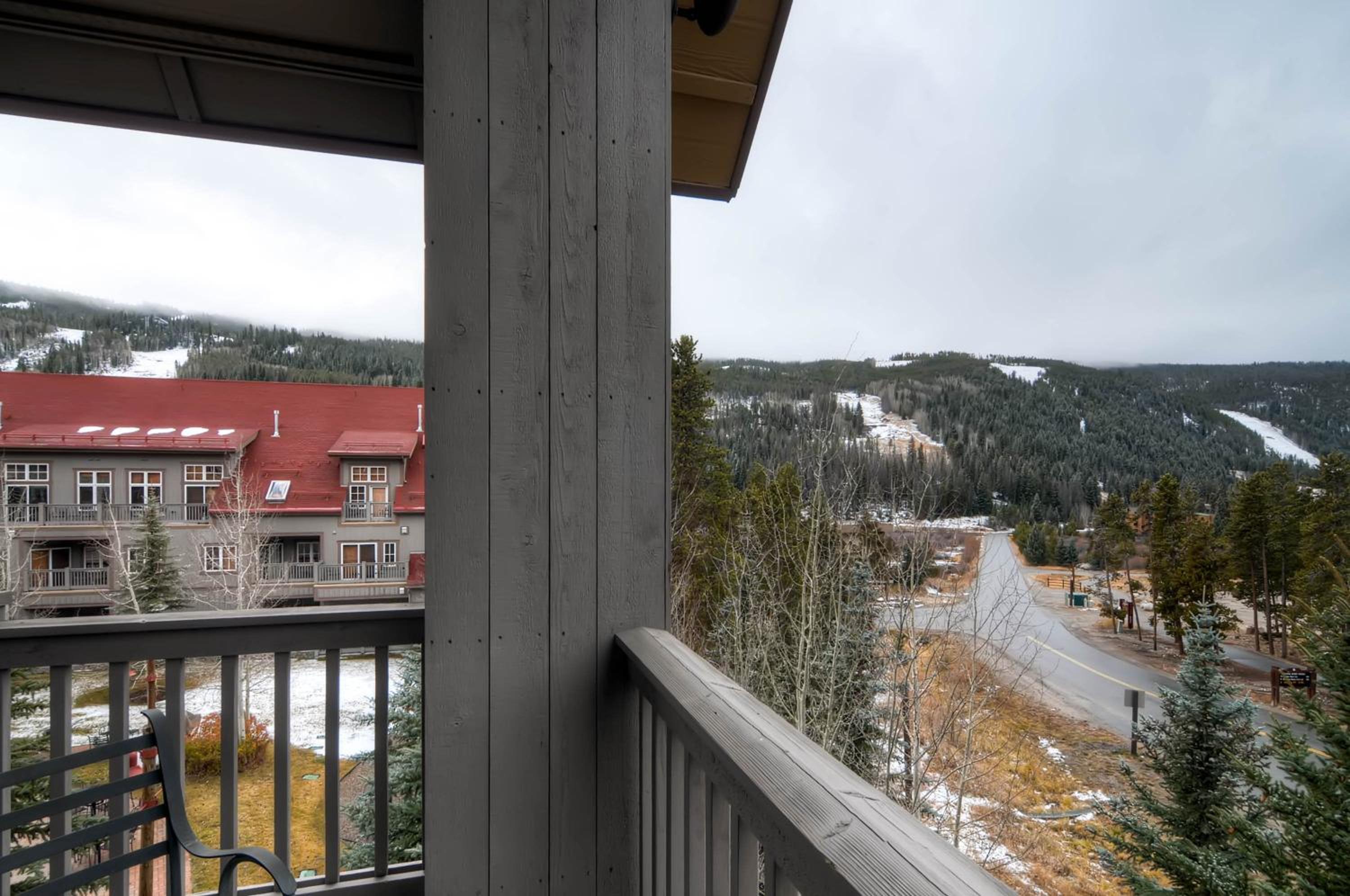 Expedition Station Condos by Vail Resorts