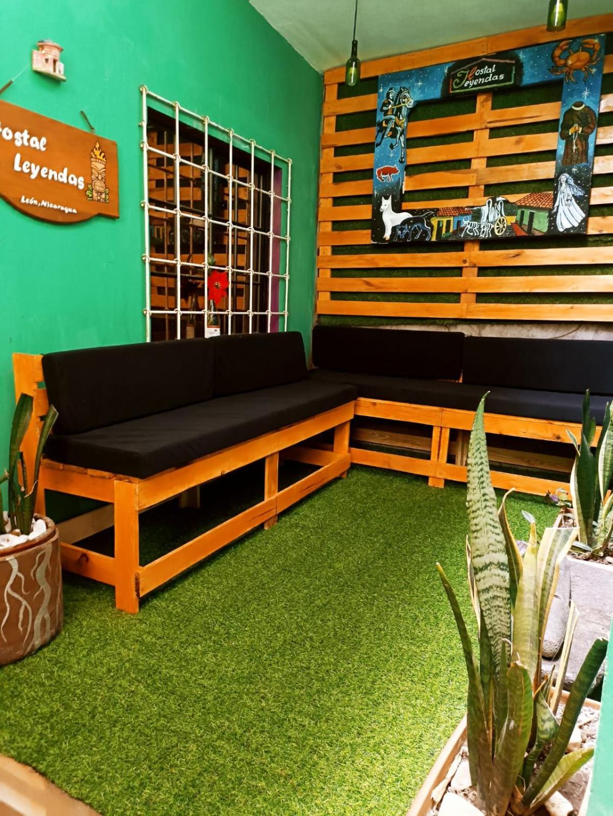 Hostal Leyendas
