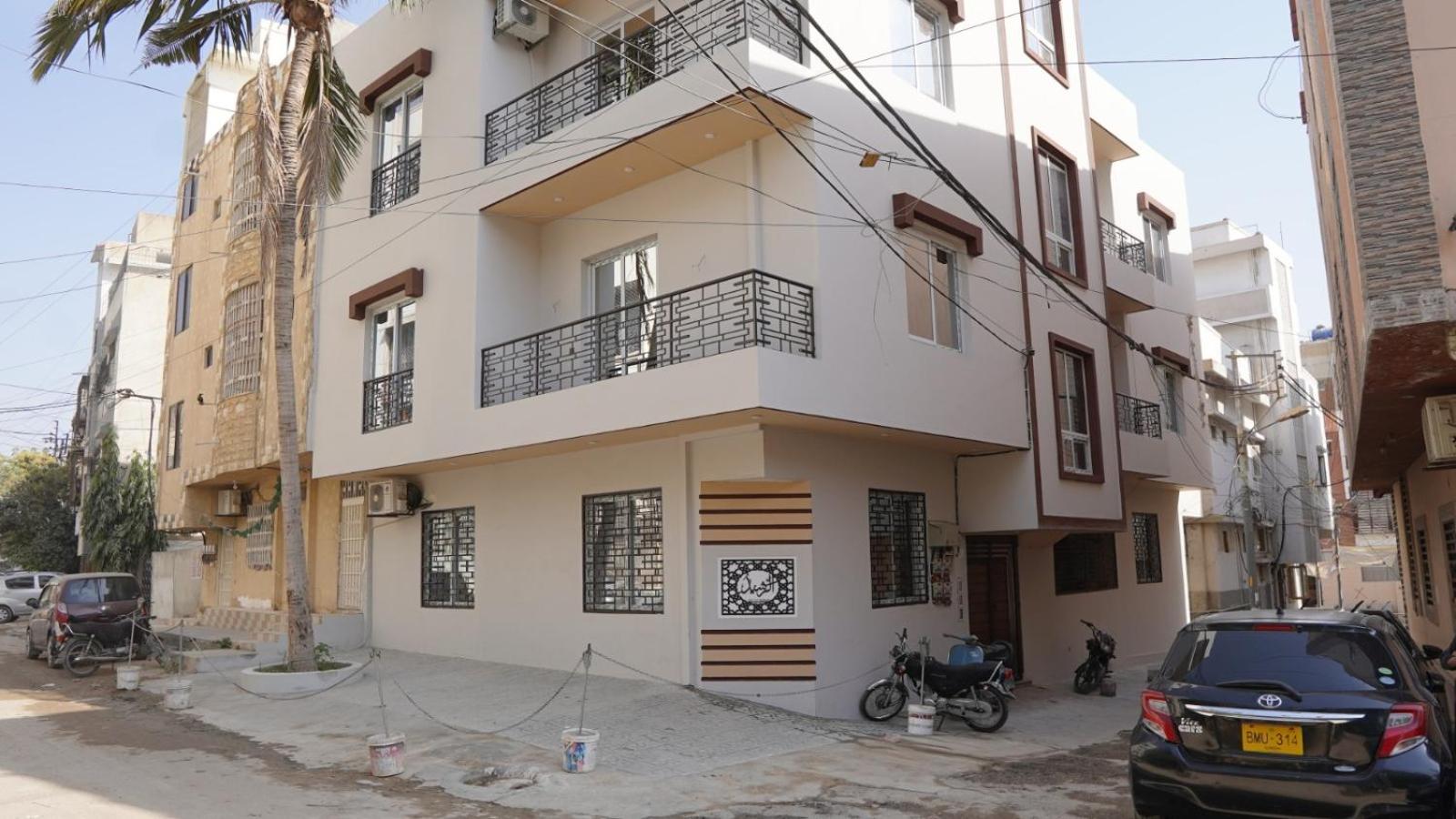 Al Rasheed Apartments second floor apartment