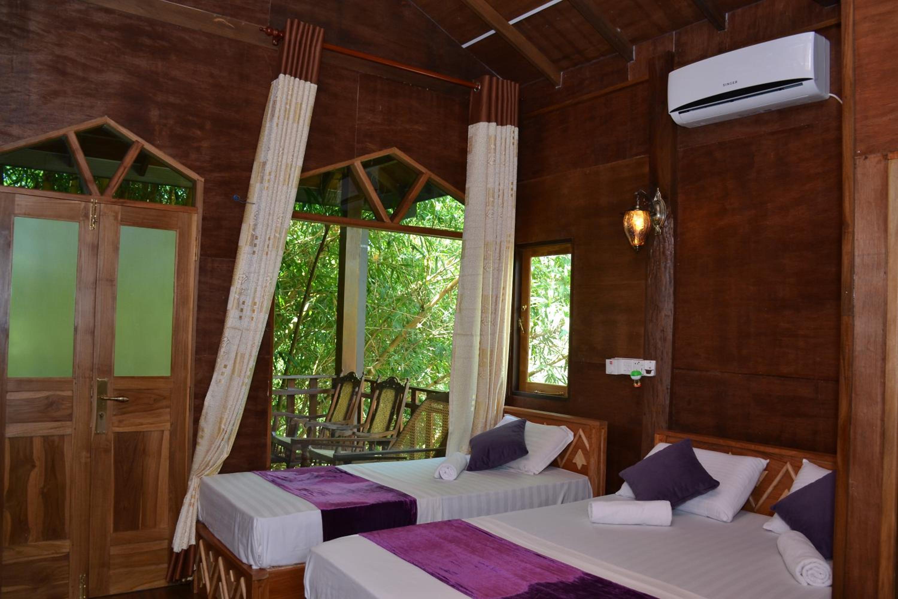 Yala River Face Inn