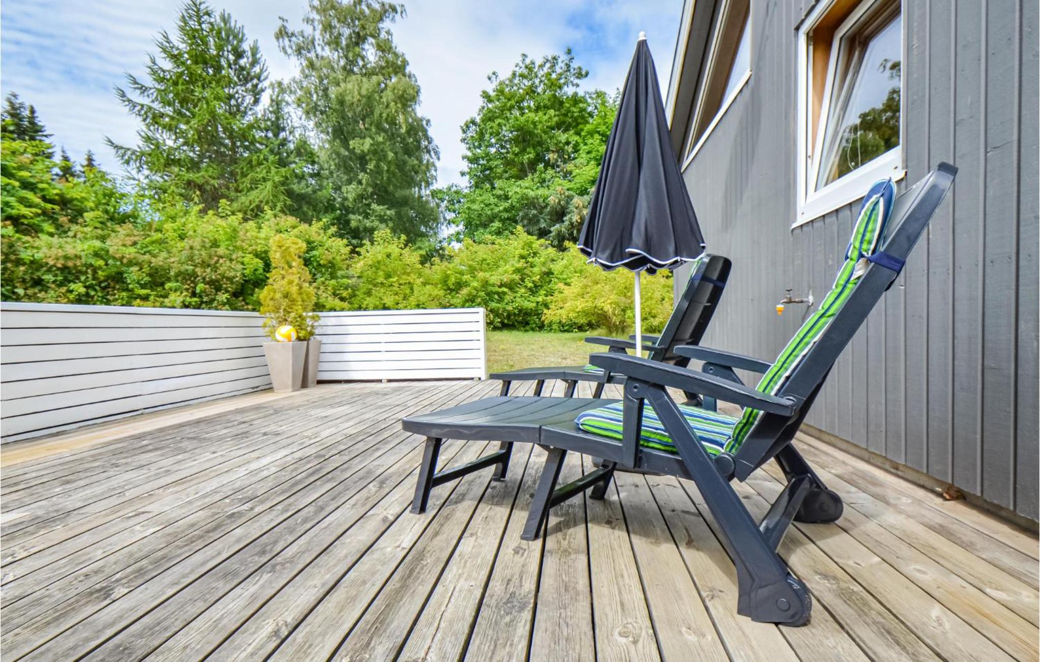 Cozy Home In Ebeltoft With Sauna