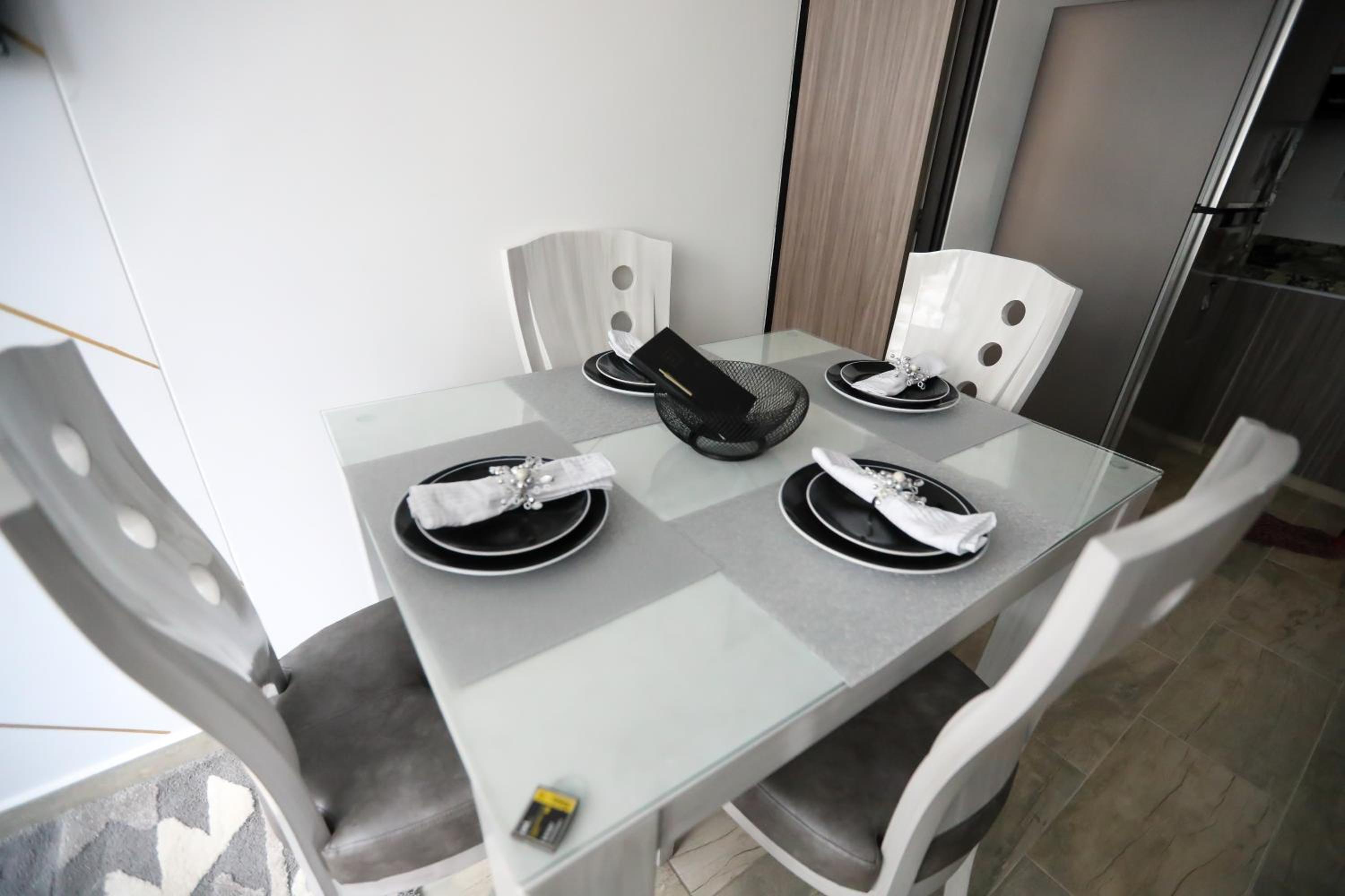 202-401PP Nuevo Apartamento Moderno y Central