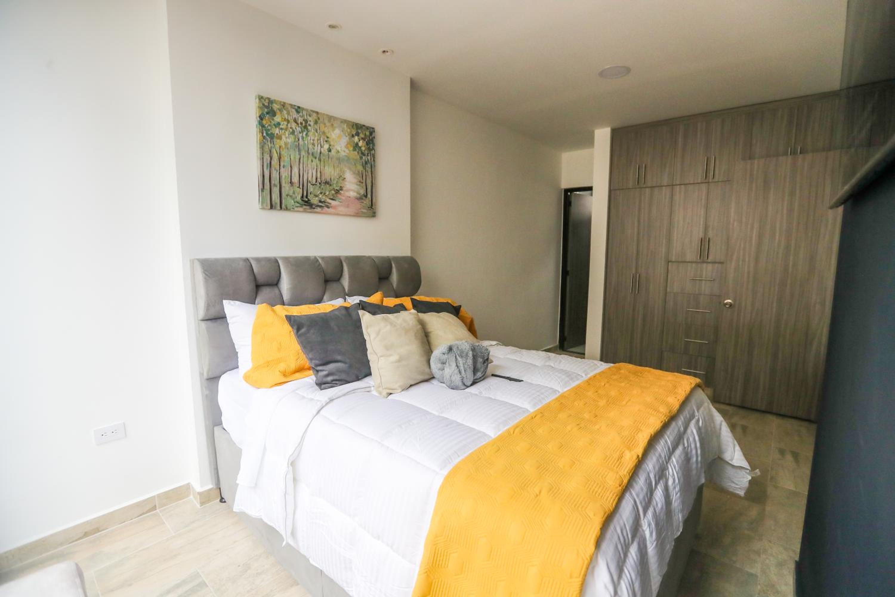 202-401PP Nuevo Apartamento Moderno y Central