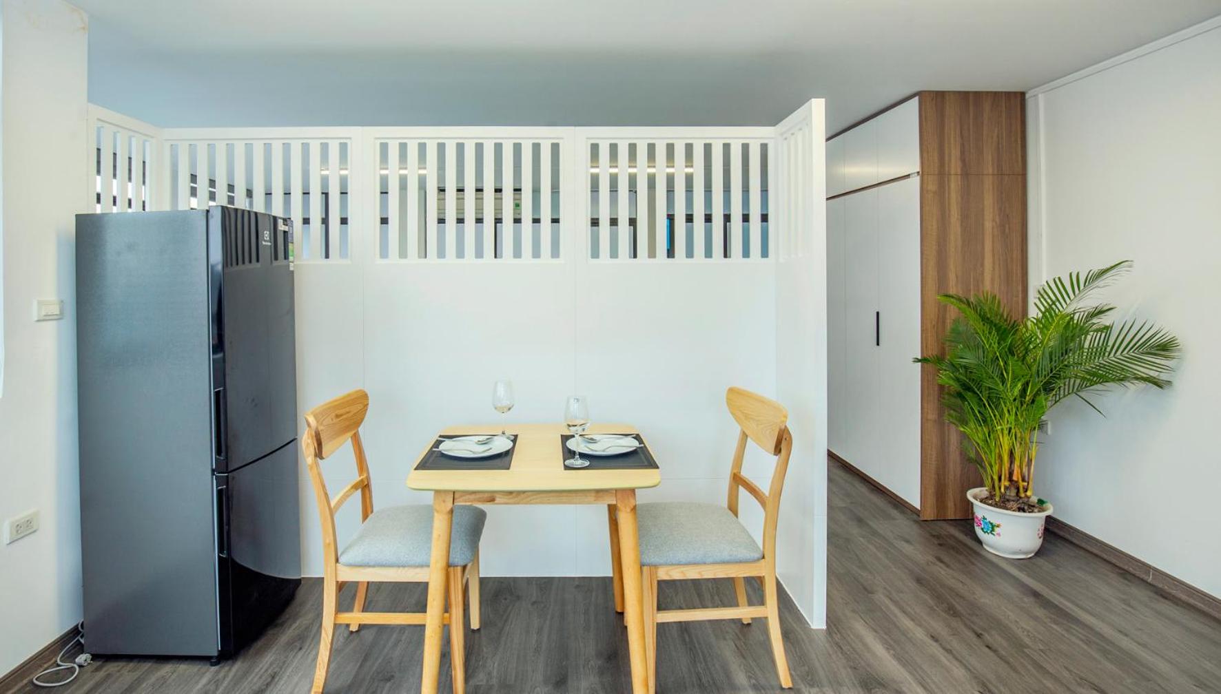 Minasi Home- Westlake