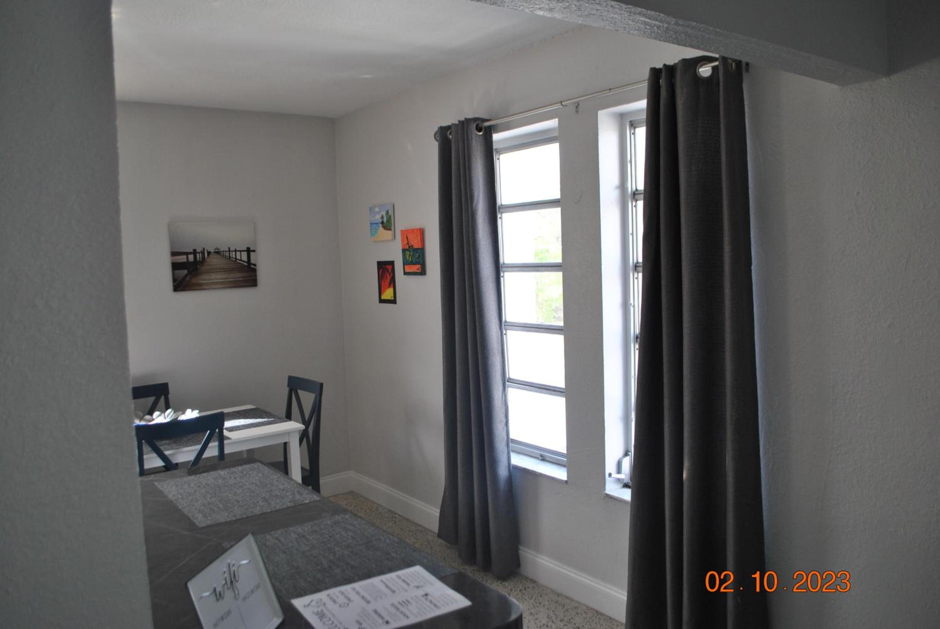 Sleeps 8, Havana Nights in Miami