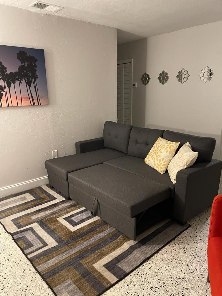 Sleeps 8, Havana Nights in Miami