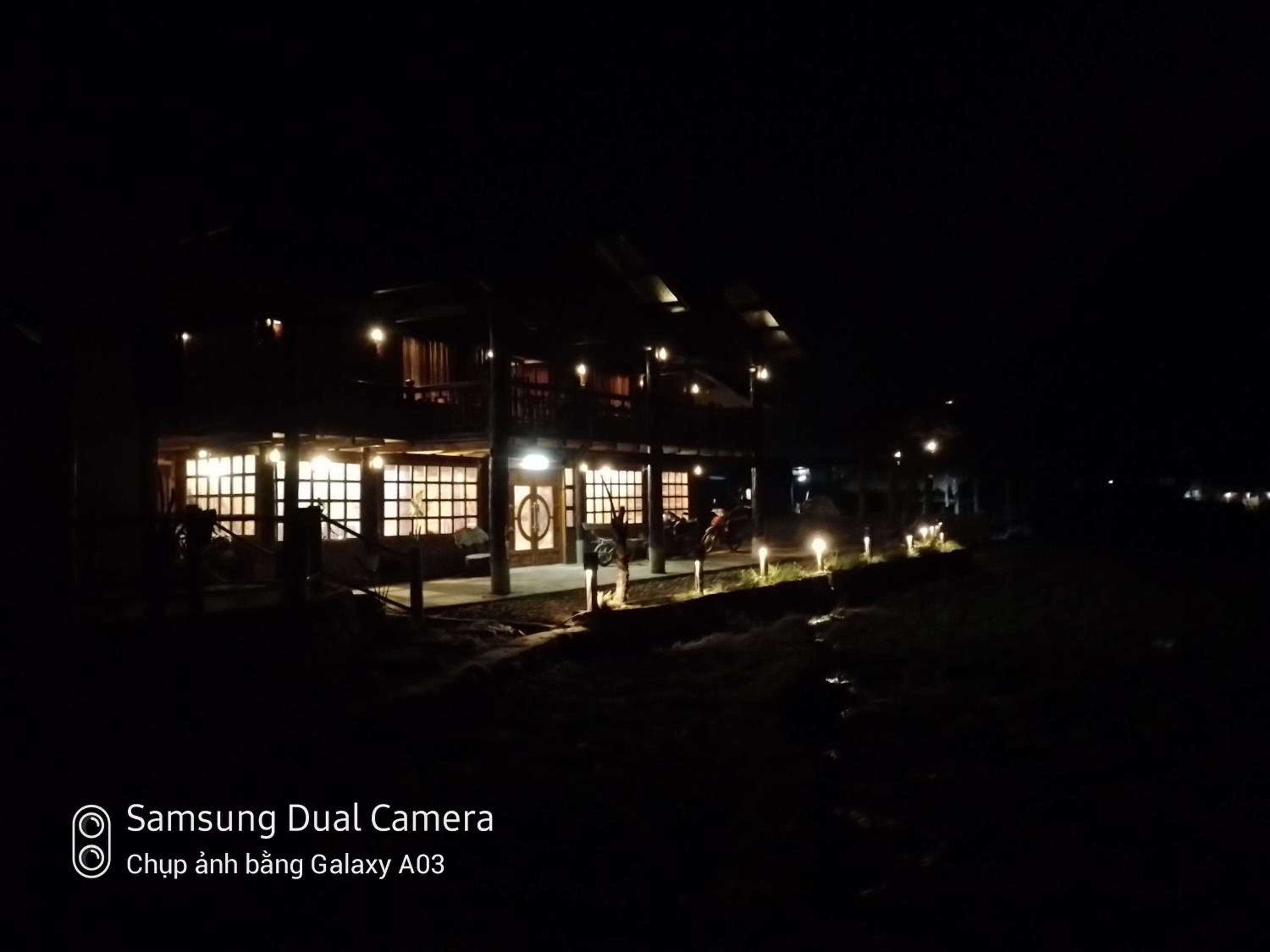 Photo 48