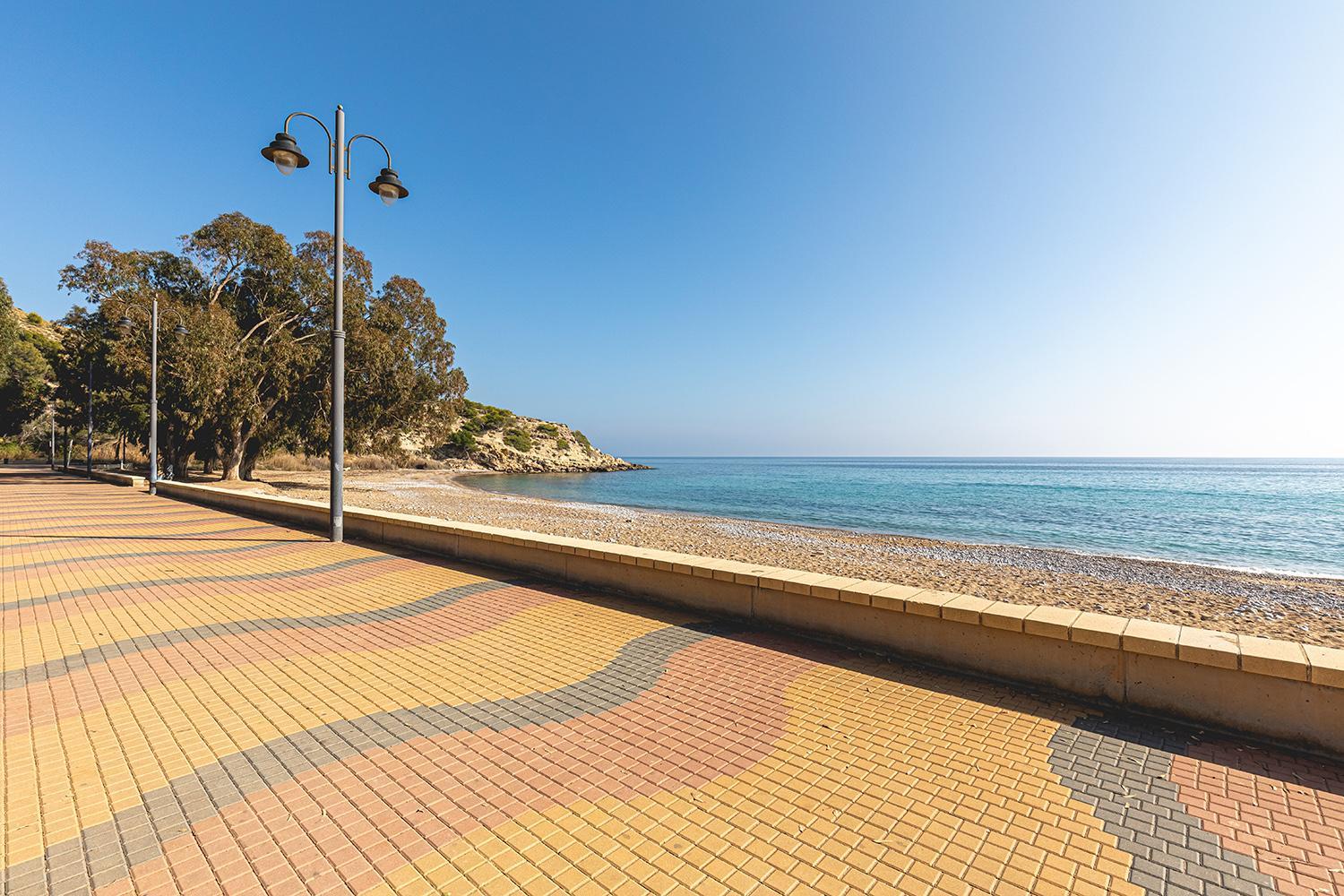 Atico BAY